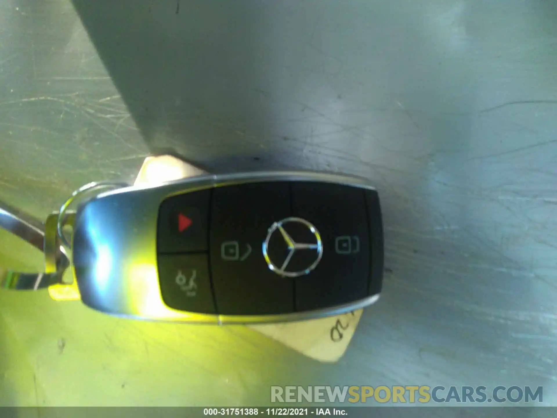 11 Photograph of a damaged car WDC0G8EB0LF748568 MERCEDES-BENZ GLC 2020