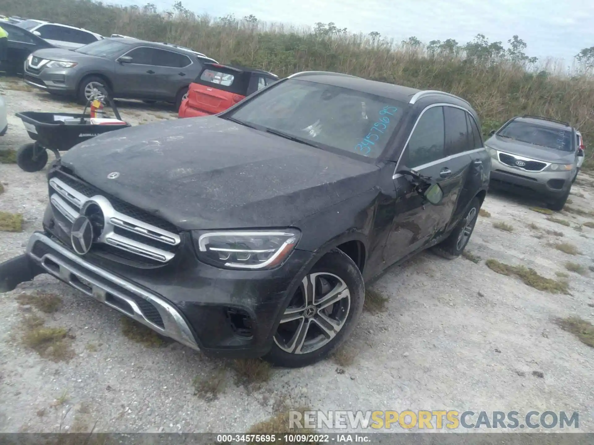 2 Photograph of a damaged car WDC0G8EB2LF719573 MERCEDES-BENZ GLC 2020