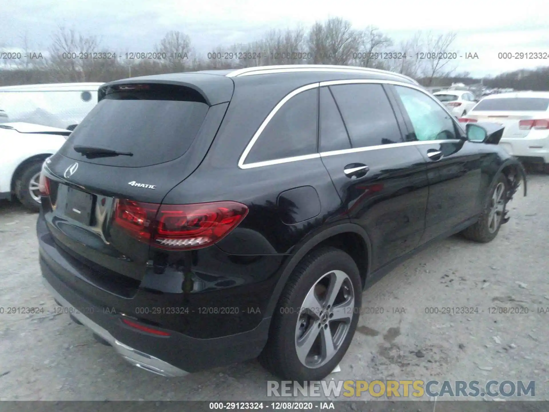 4 Photograph of a damaged car WDC0G8EB4LF686513 MERCEDES-BENZ GLC 2020