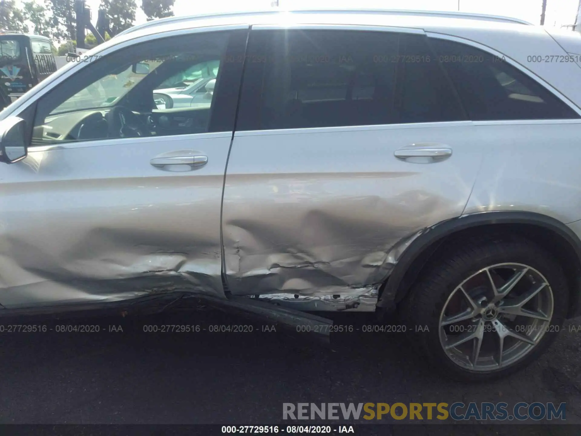 6 Photograph of a damaged car WDC0G8EB4LF708610 MERCEDES-BENZ GLC 2020