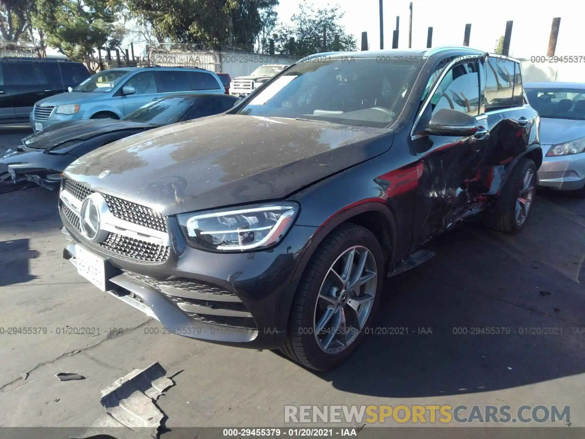 2 Photograph of a damaged car WDC0G8EB5LF675746 MERCEDES-BENZ GLC 2020