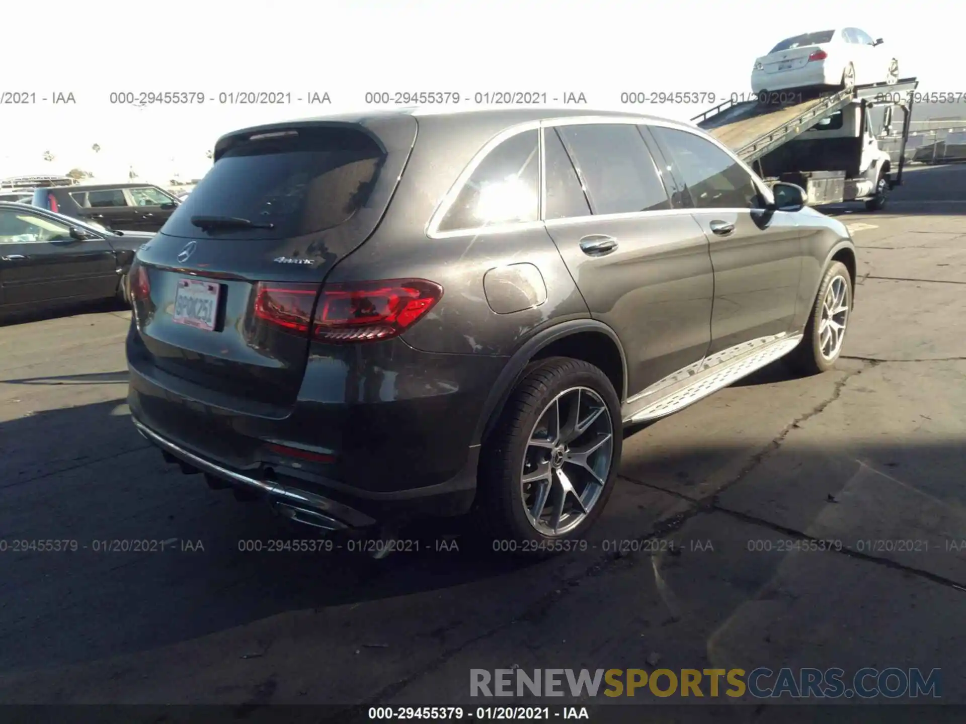 4 Photograph of a damaged car WDC0G8EB5LF675746 MERCEDES-BENZ GLC 2020