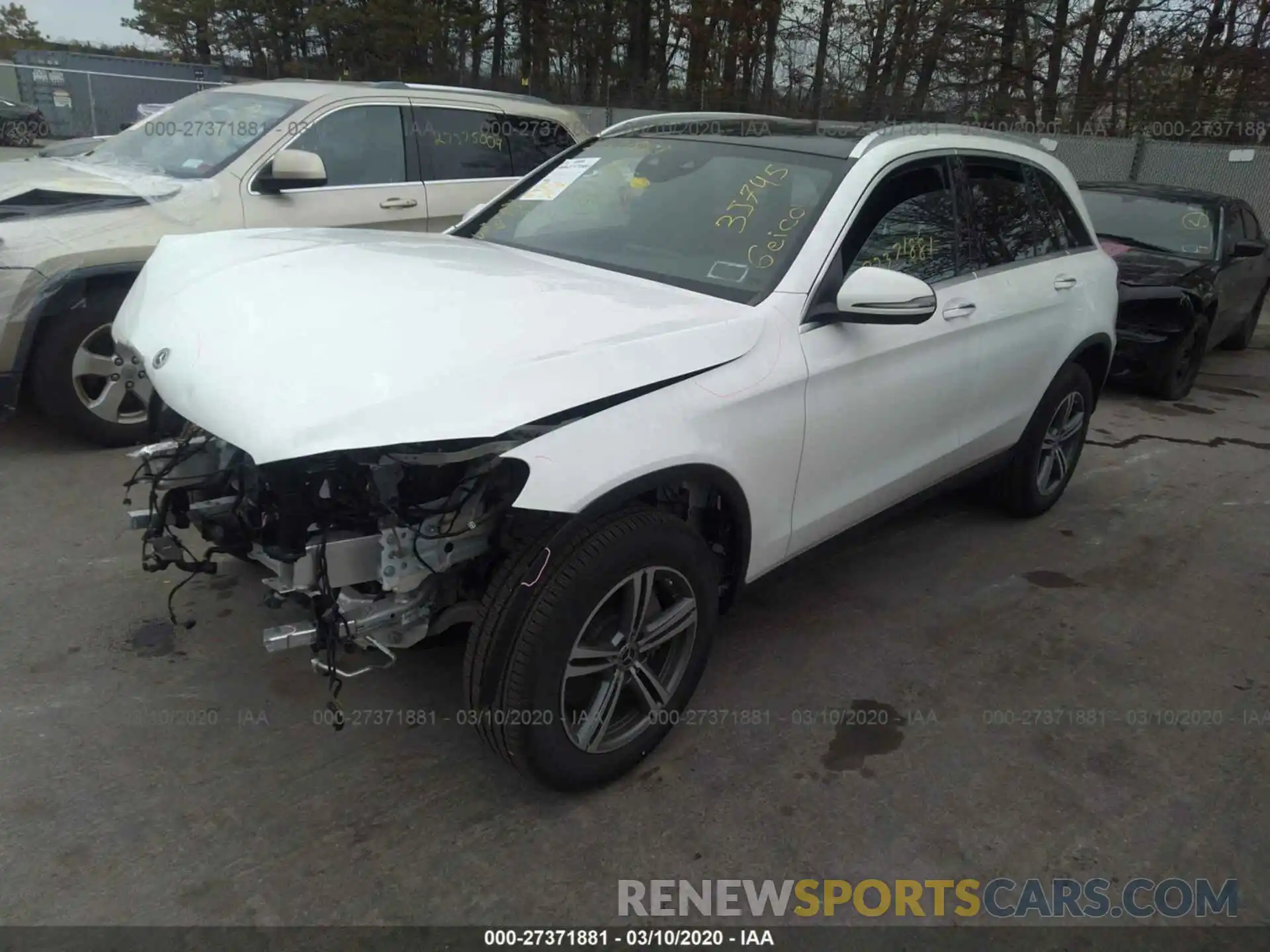 2 Photograph of a damaged car WDC0G8EB5LF687511 MERCEDES-BENZ GLC 2020