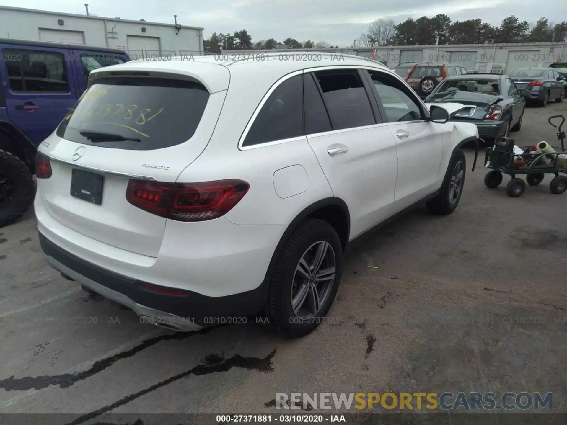 4 Photograph of a damaged car WDC0G8EB5LF687511 MERCEDES-BENZ GLC 2020