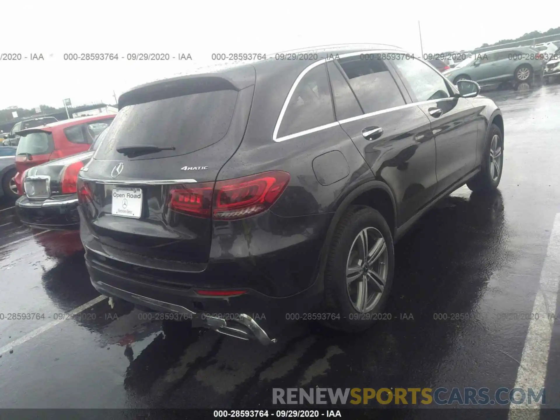 4 Photograph of a damaged car WDC0G8EB7LF718452 MERCEDES-BENZ GLC 2020