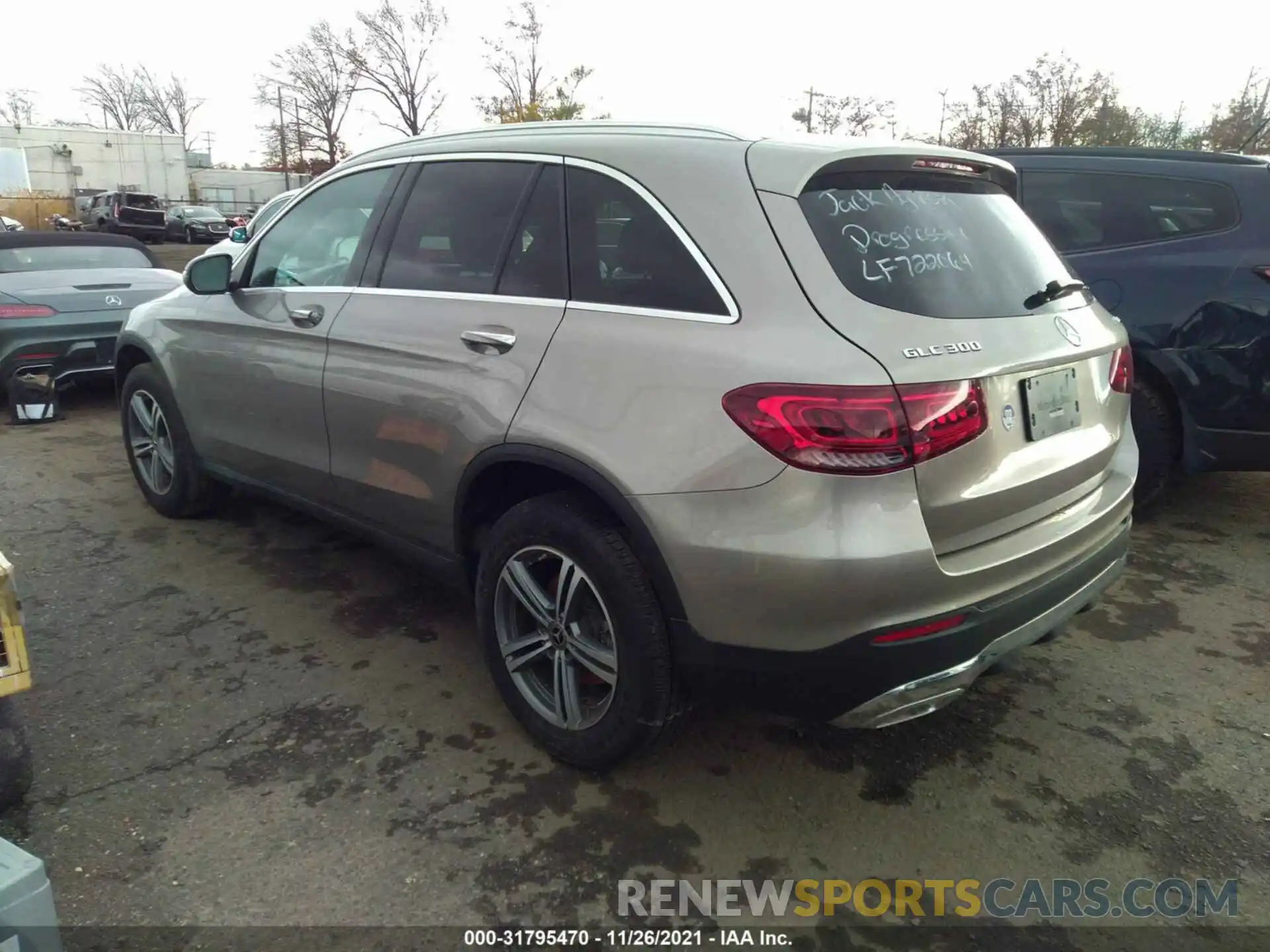 3 Photograph of a damaged car WDC0G8EB7LF722064 MERCEDES-BENZ GLC 2020