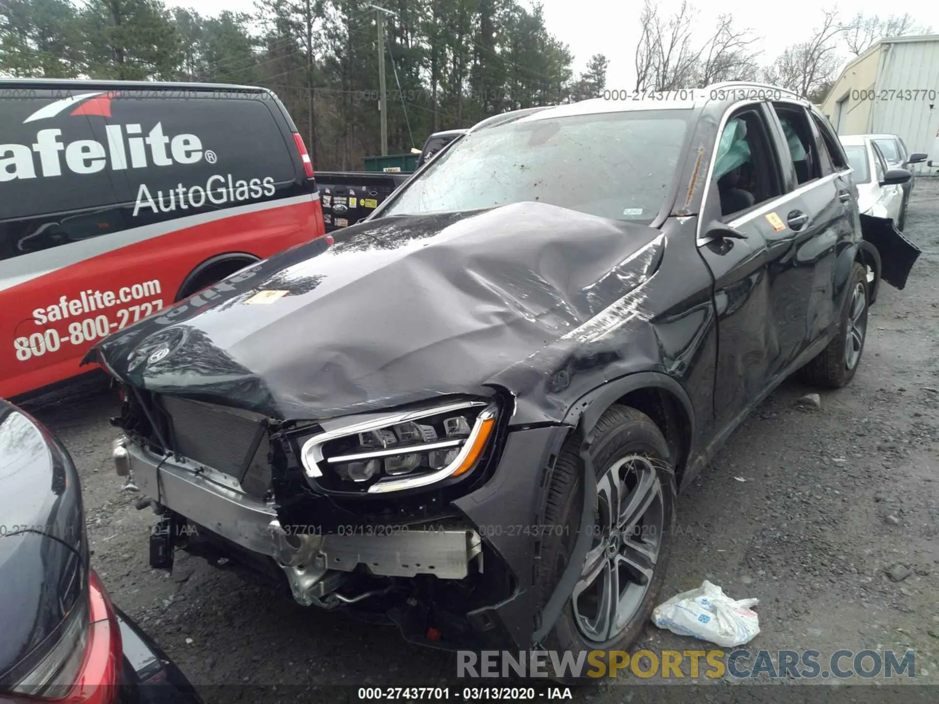 2 Photograph of a damaged car WDC0G8EB8LF711901 MERCEDES-BENZ GLC 2020