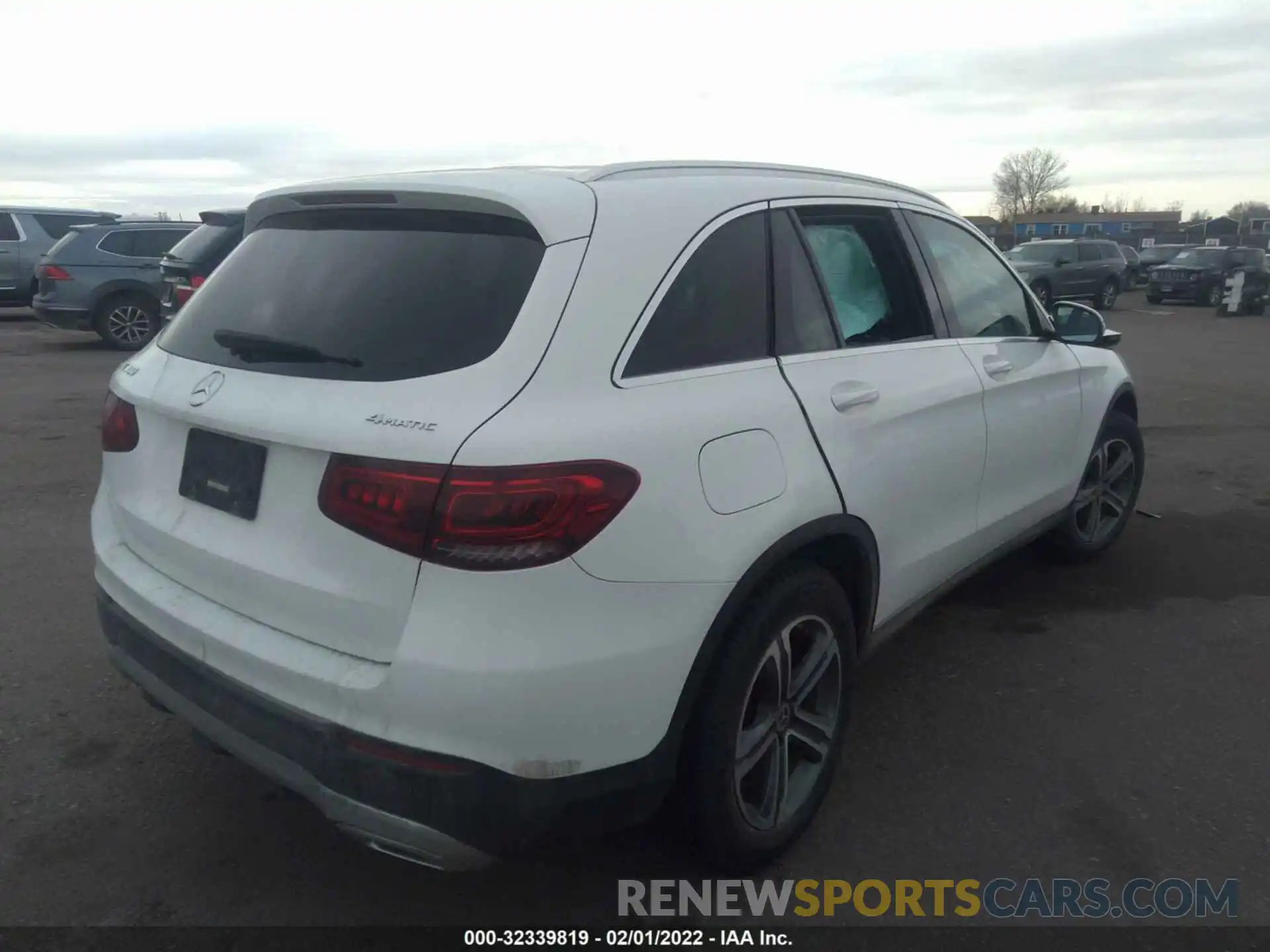 4 Photograph of a damaged car WDC0G8EB8LF716130 MERCEDES-BENZ GLC 2020