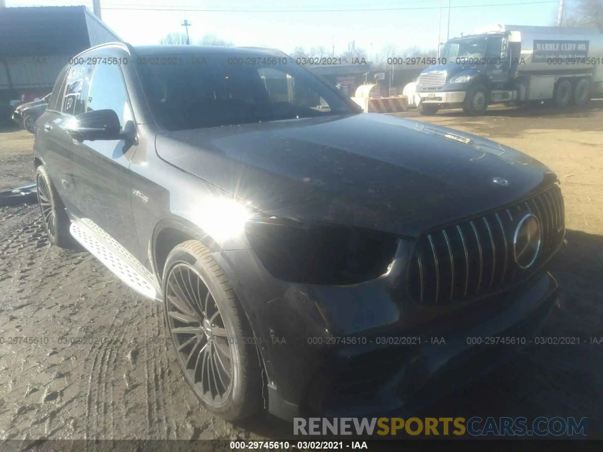 1 Photograph of a damaged car WDC0G8JB5LF699941 MERCEDES-BENZ GLC 2020