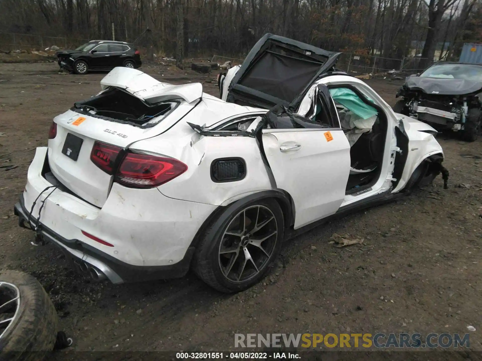 4 Photograph of a damaged car W1N0G6EB2MF949750 MERCEDES-BENZ GLC 2021