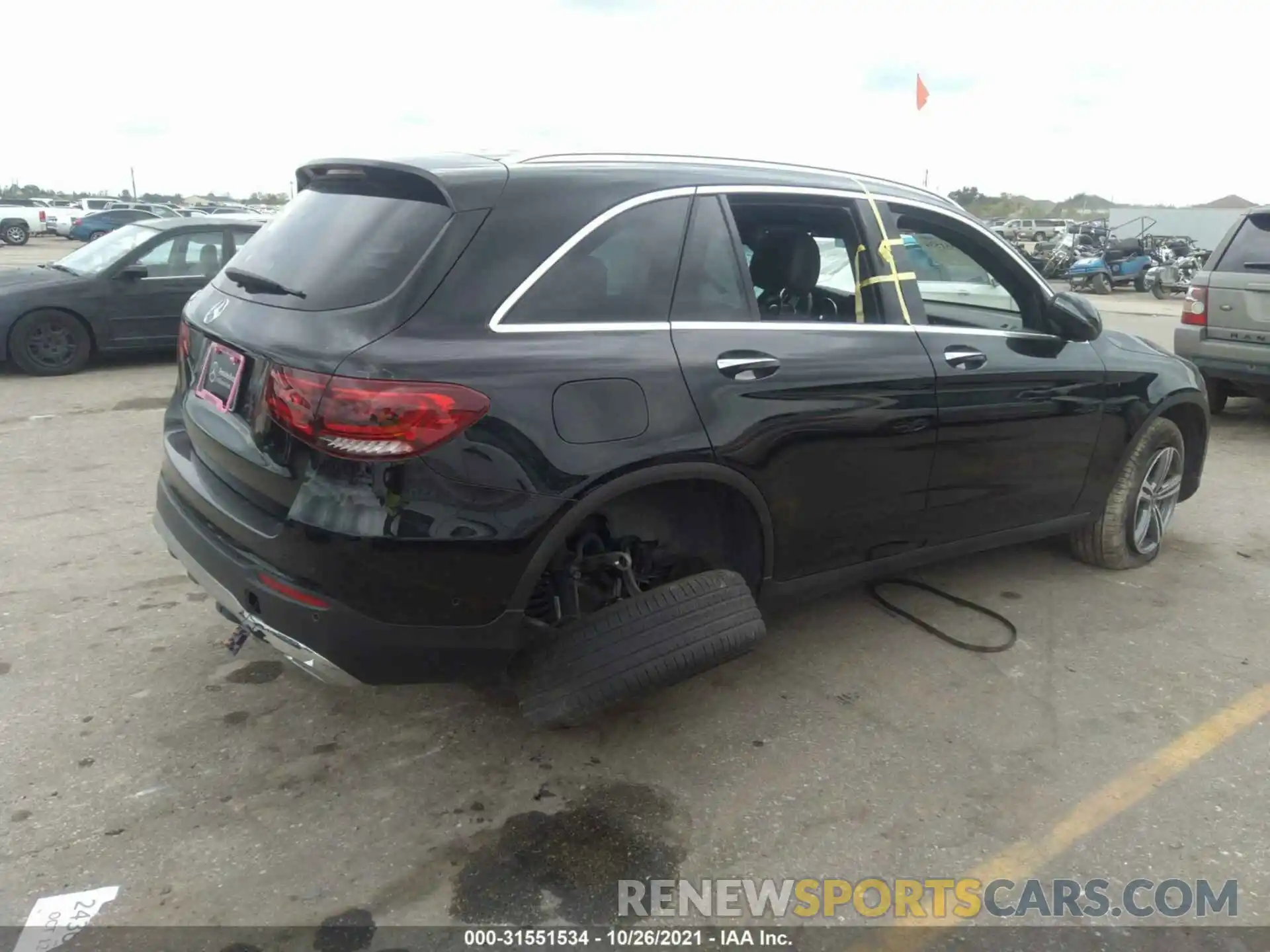 4 Photograph of a damaged car W1N0G8DB1MV269163 MERCEDES-BENZ GLC 2021