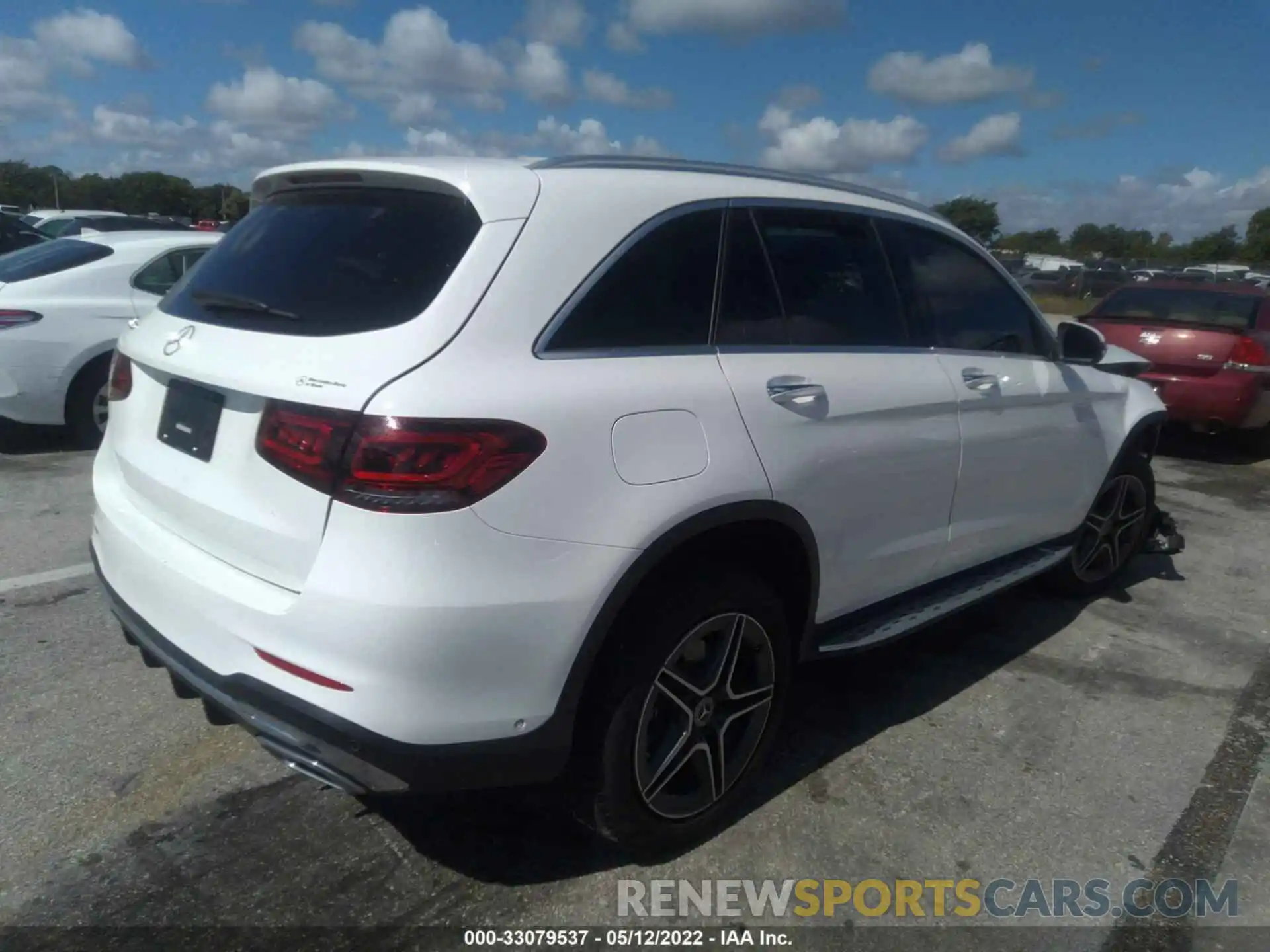 4 Photograph of a damaged car W1N0G8DB5MV267738 MERCEDES-BENZ GLC 2021