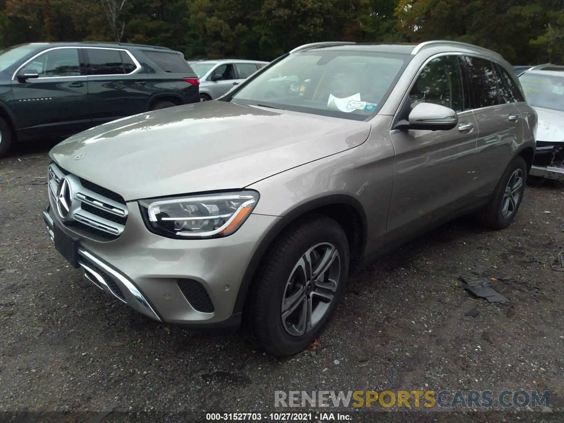 2 Photograph of a damaged car W1N0G8EB1MF872140 MERCEDES-BENZ GLC 2021