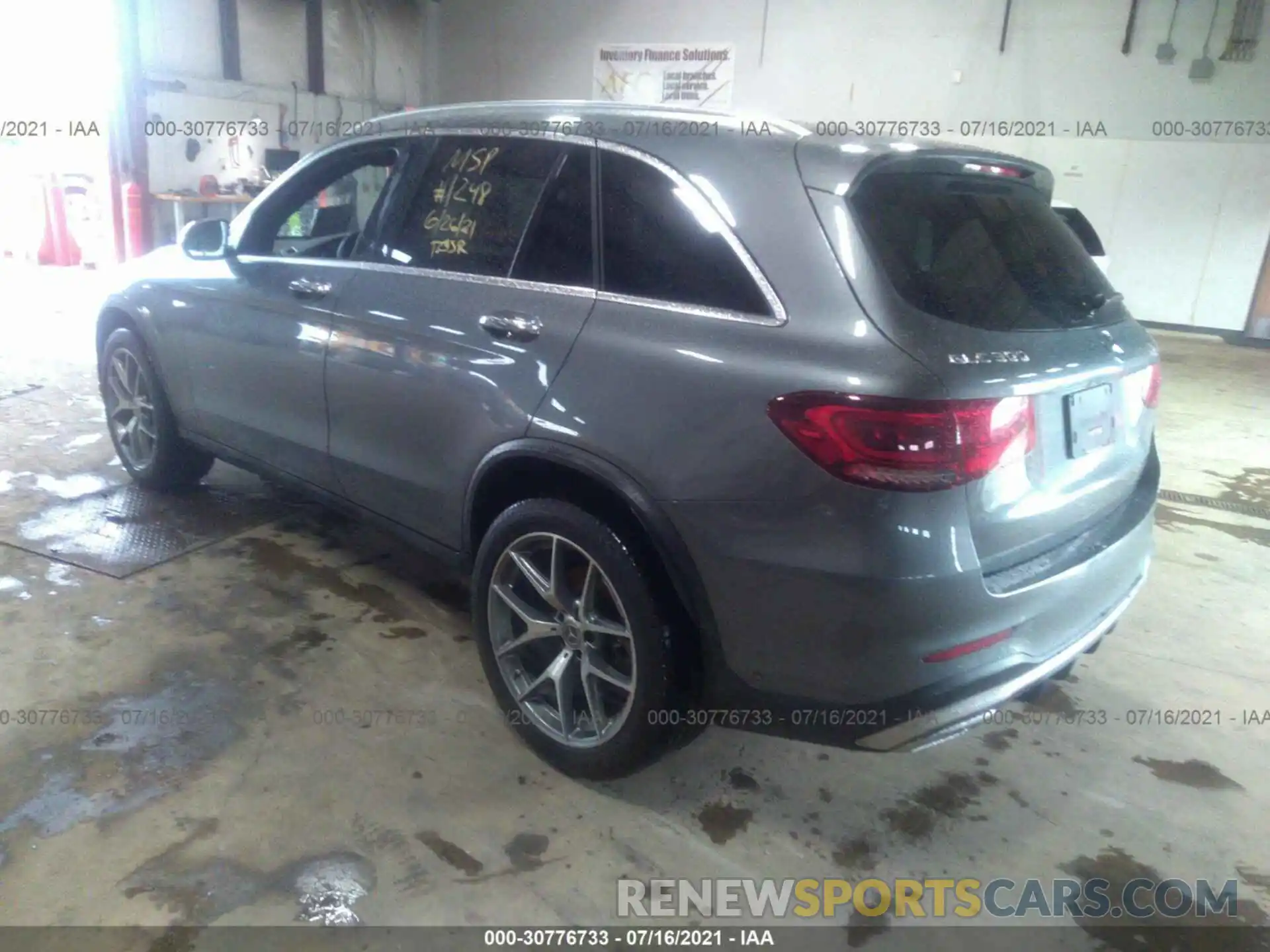 3 Photograph of a damaged car W1N0G8EB3MF901248 MERCEDES-BENZ GLC 2021