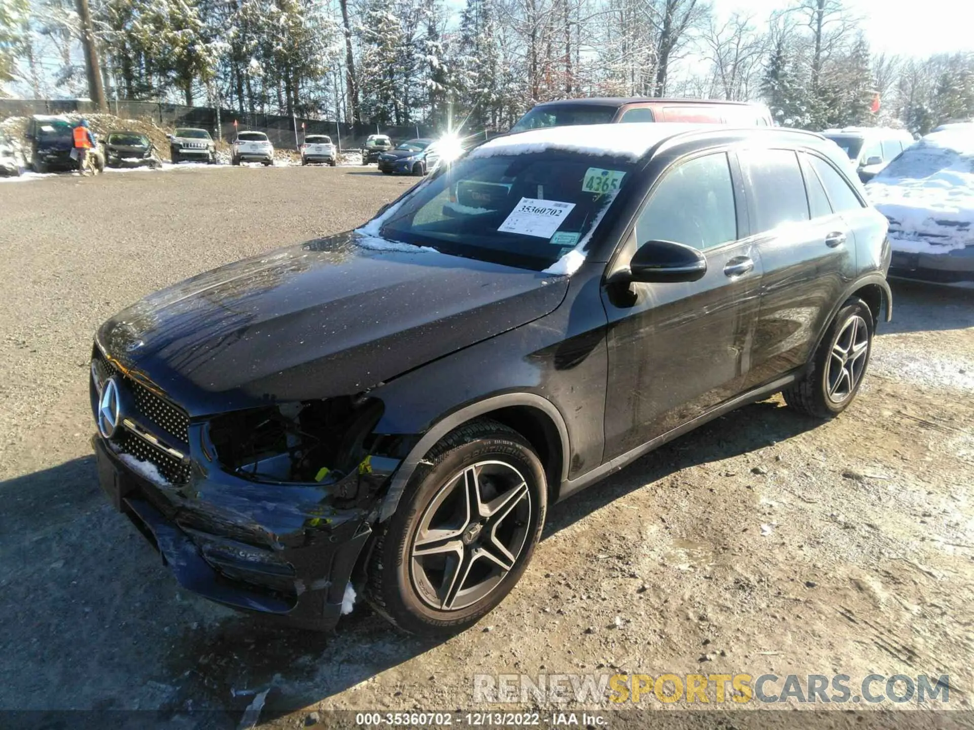 2 Photograph of a damaged car W1N0G8EB6MF885305 MERCEDES-BENZ GLC 2021