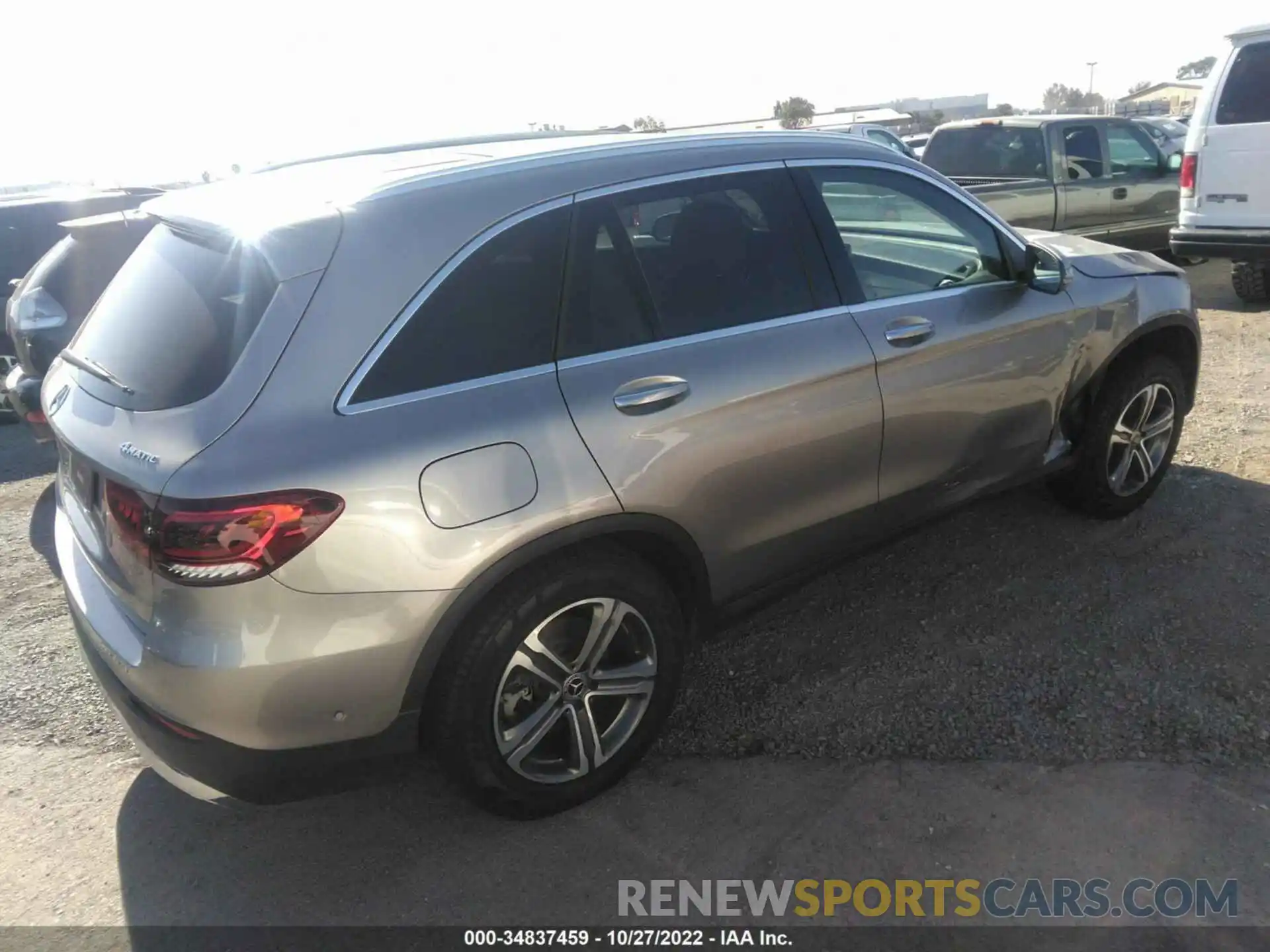 4 Photograph of a damaged car W1N0G8EB6MF926001 MERCEDES-BENZ GLC 2021