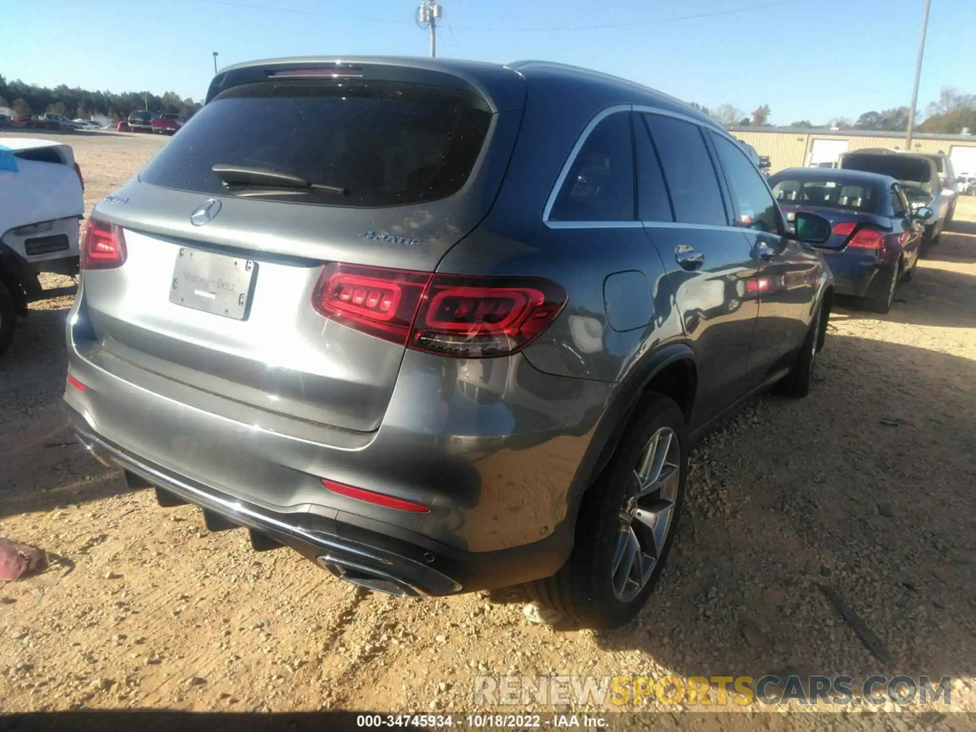 4 Photograph of a damaged car W1N0G8EB7MF882056 MERCEDES-BENZ GLC 2021