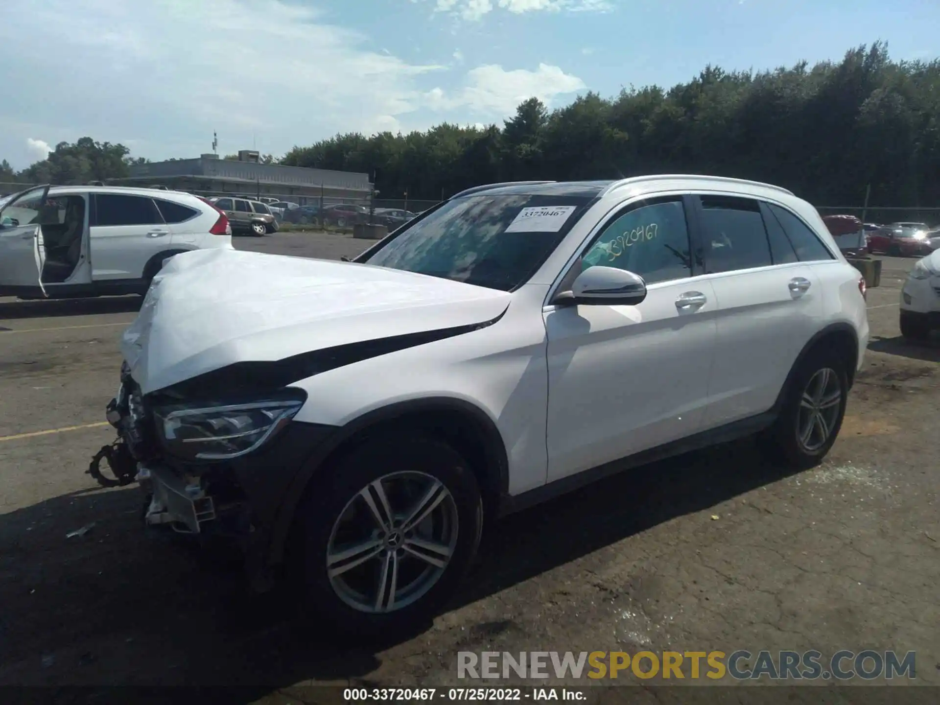 2 Photograph of a damaged car W1N0G8EB7MF960013 MERCEDES-BENZ GLC 2021