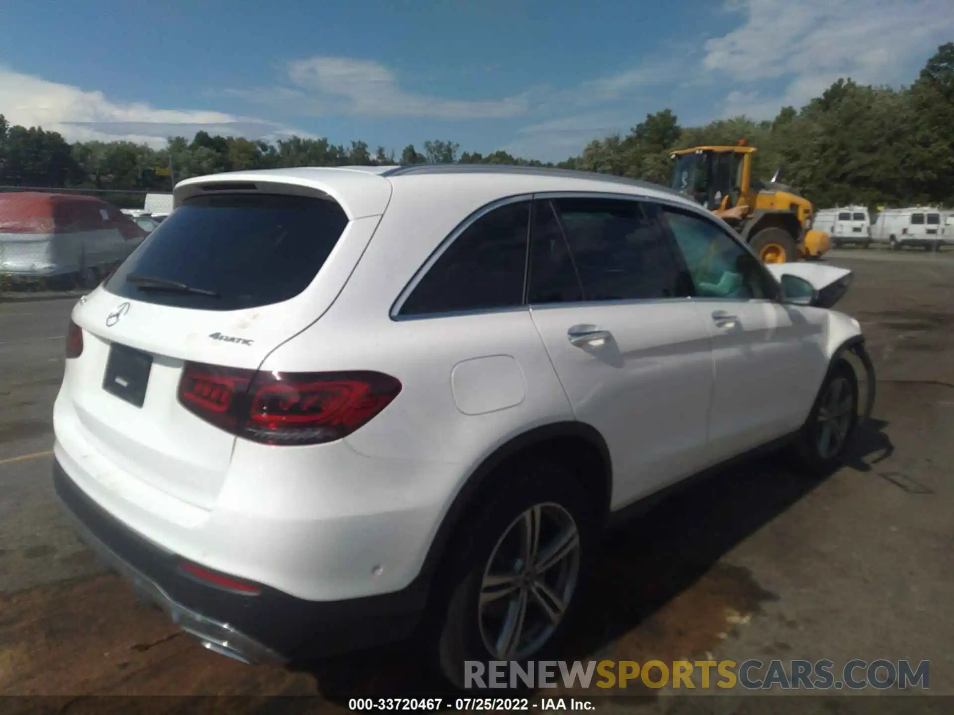 4 Photograph of a damaged car W1N0G8EB7MF960013 MERCEDES-BENZ GLC 2021