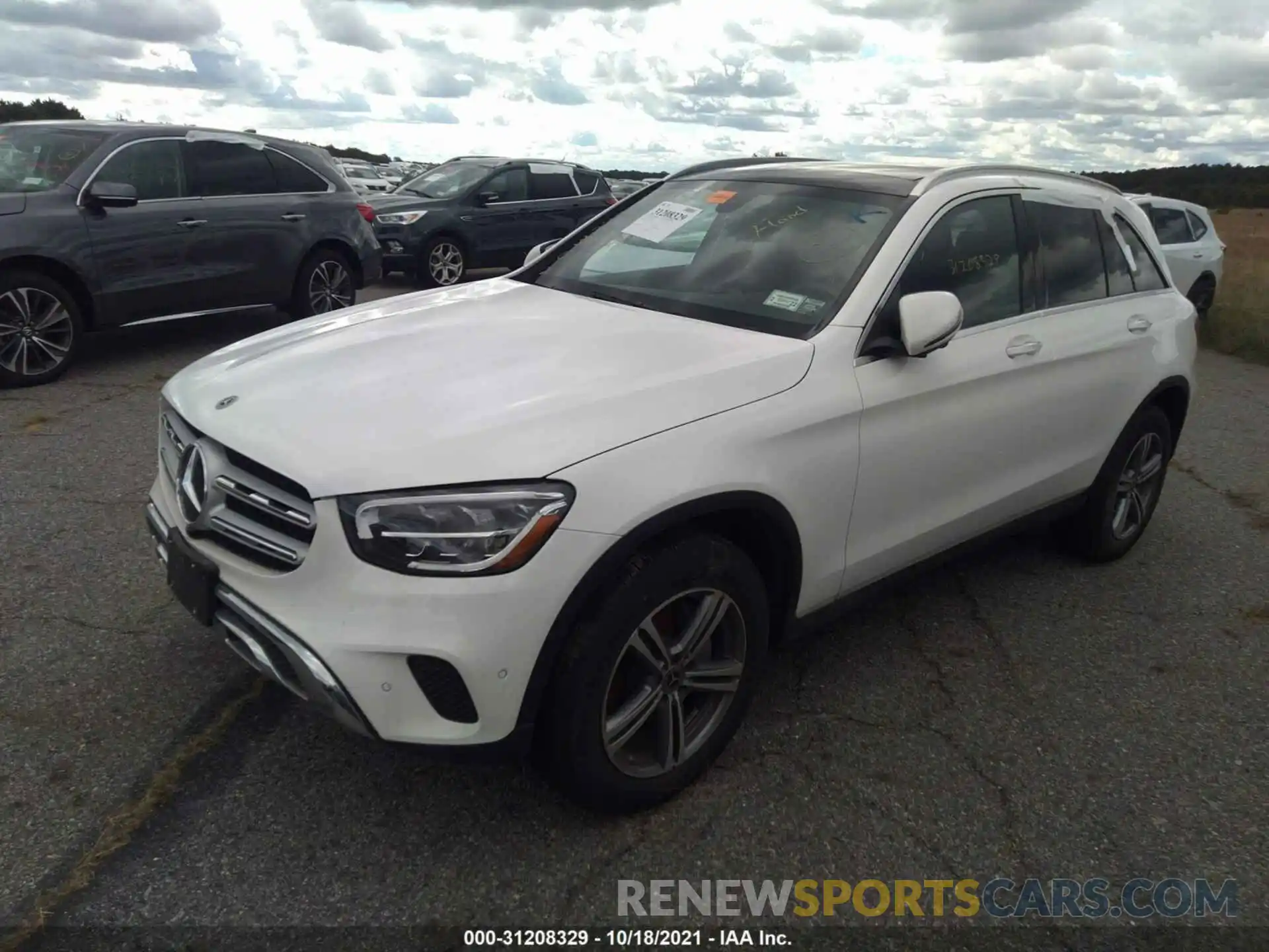 2 Photograph of a damaged car W1N0G8EB8MF884642 MERCEDES-BENZ GLC 2021