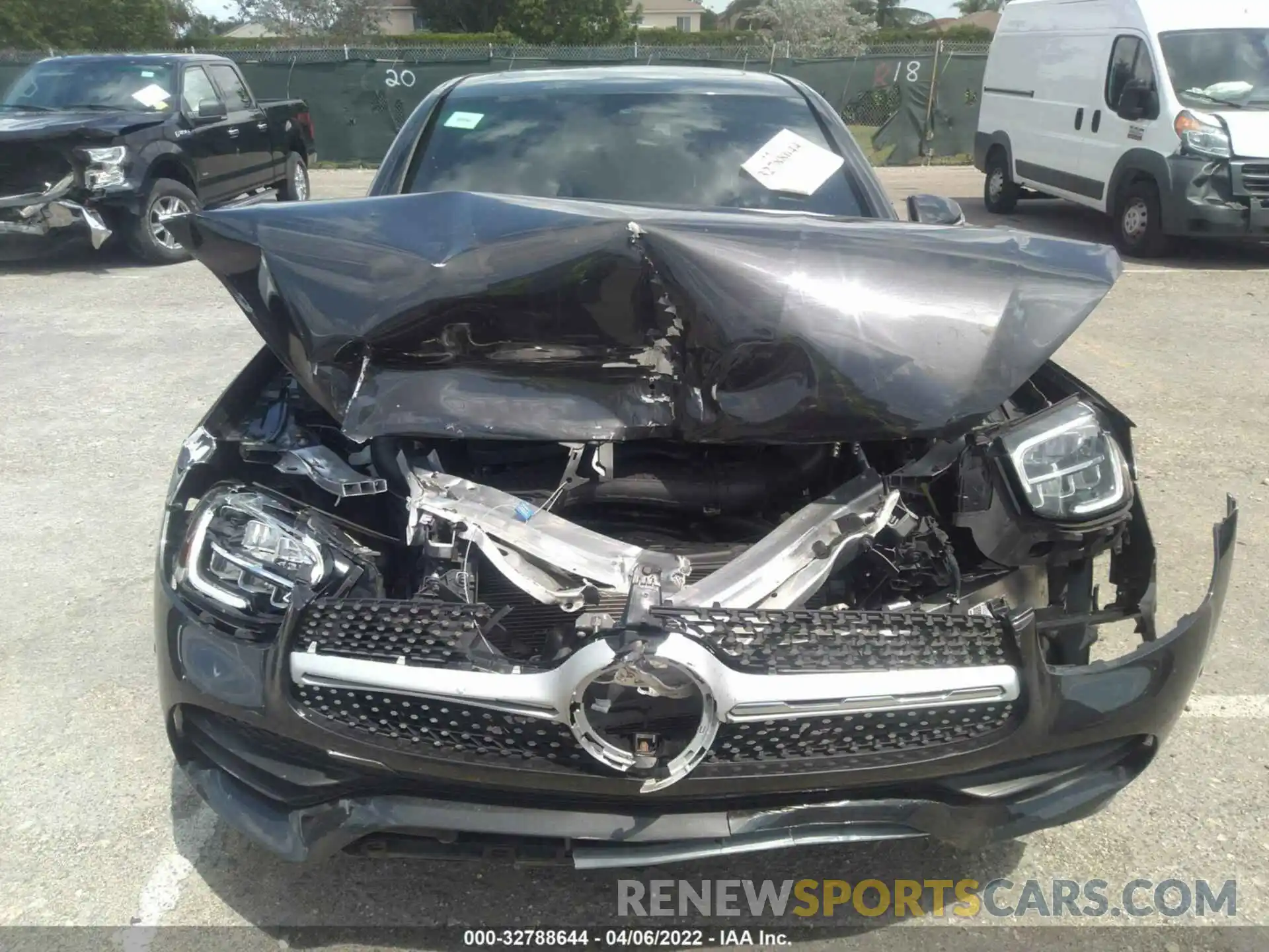 6 Photograph of a damaged car W1N0J8EB8MF936983 MERCEDES-BENZ GLC 2021