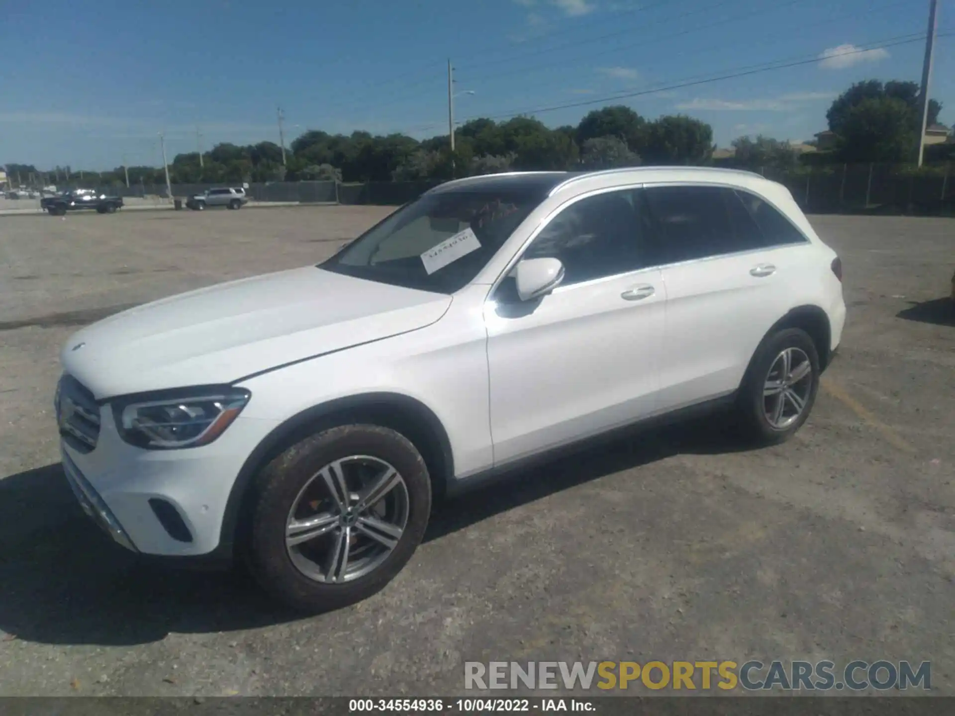 2 Photograph of a damaged car W1N0G8DB7NV326385 MERCEDES-BENZ GLC 2022