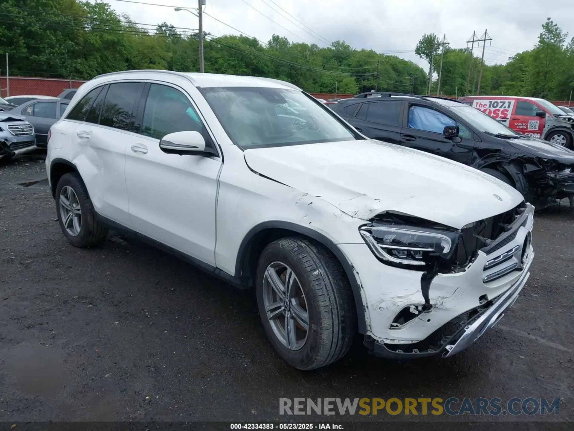 6 Photograph of a damaged car W1N0G8EB4NV342798 MERCEDES-BENZ GLC 2022