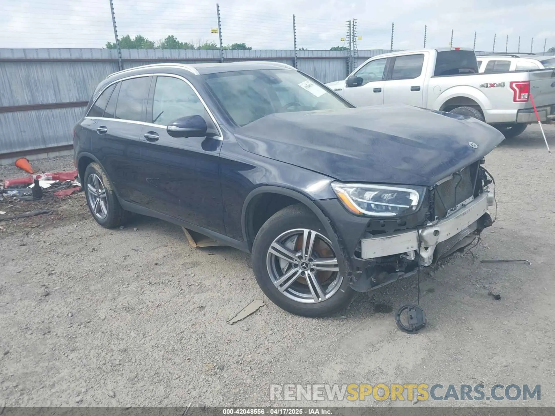 1 Photograph of a damaged car W1N0G8EBXNG118505 MERCEDES-BENZ GLC 2022