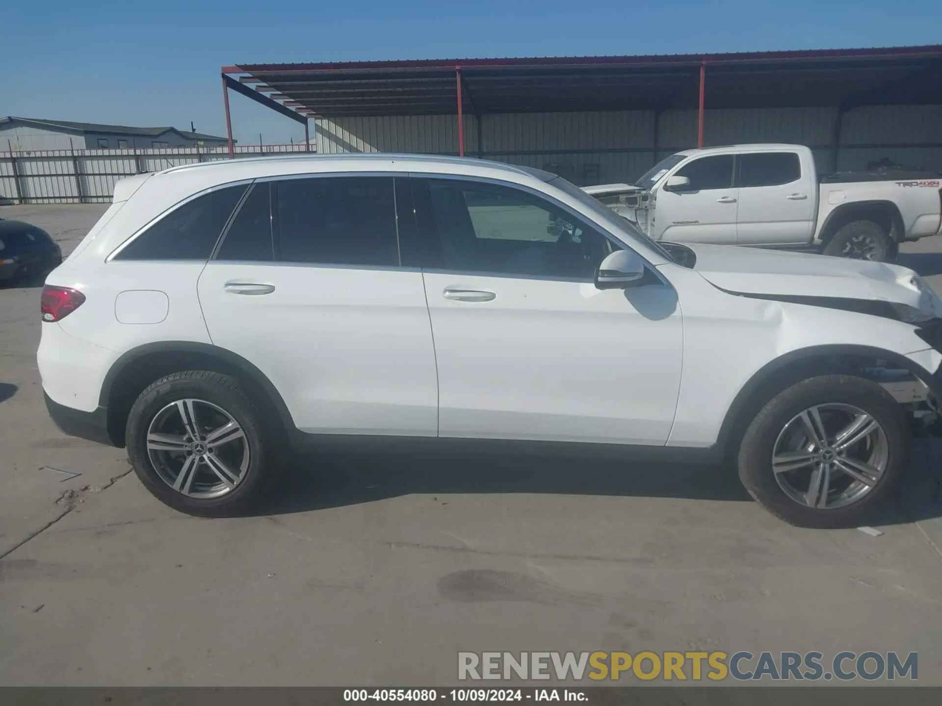 13 Photograph of a damaged car w1n0g8db4nv394532 MERCEDES-BENZ GLC 2022