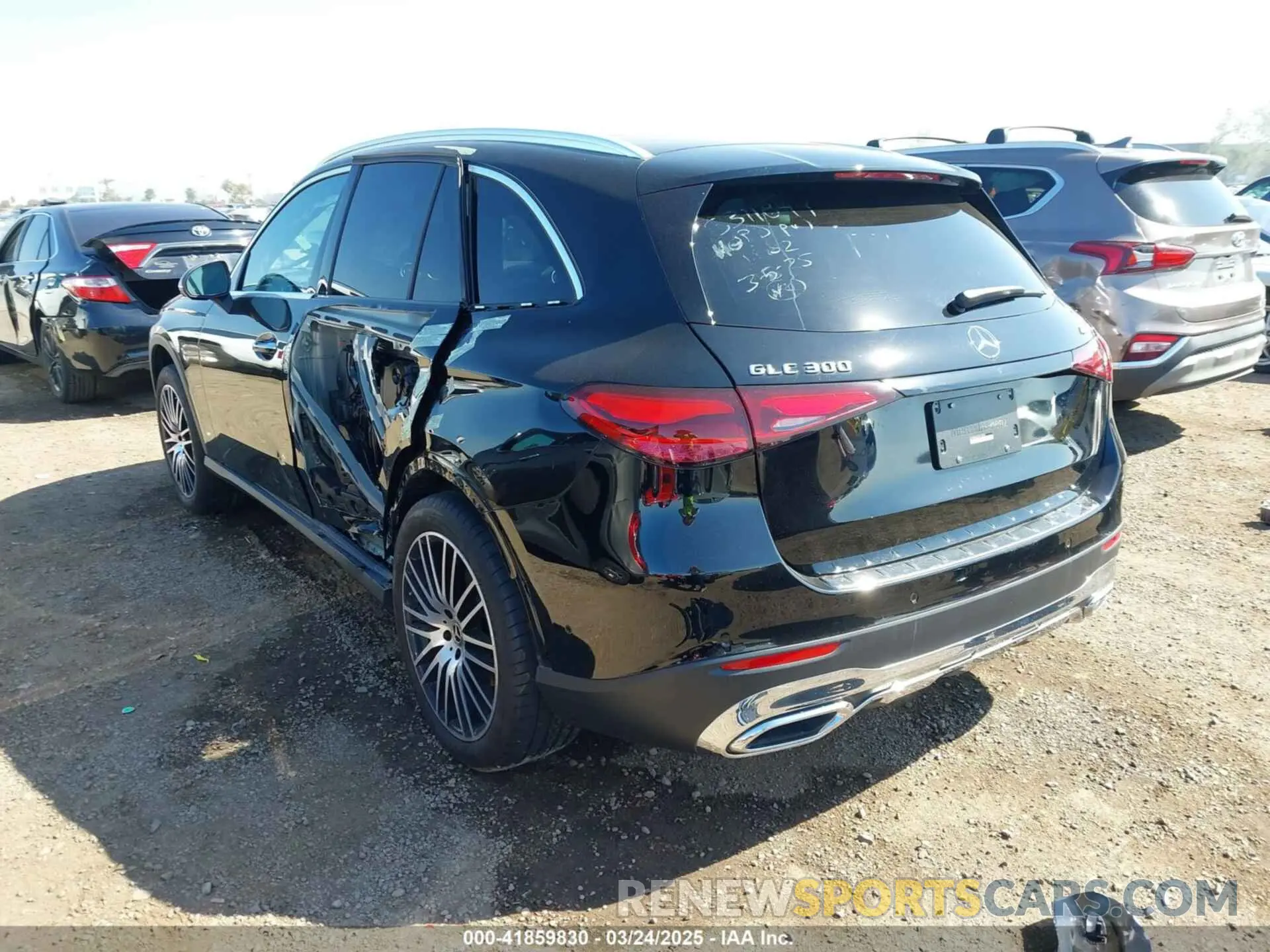 3 Photograph of a damaged car W1NKM4HB2RF190431 MERCEDES-BENZ GLC 2024