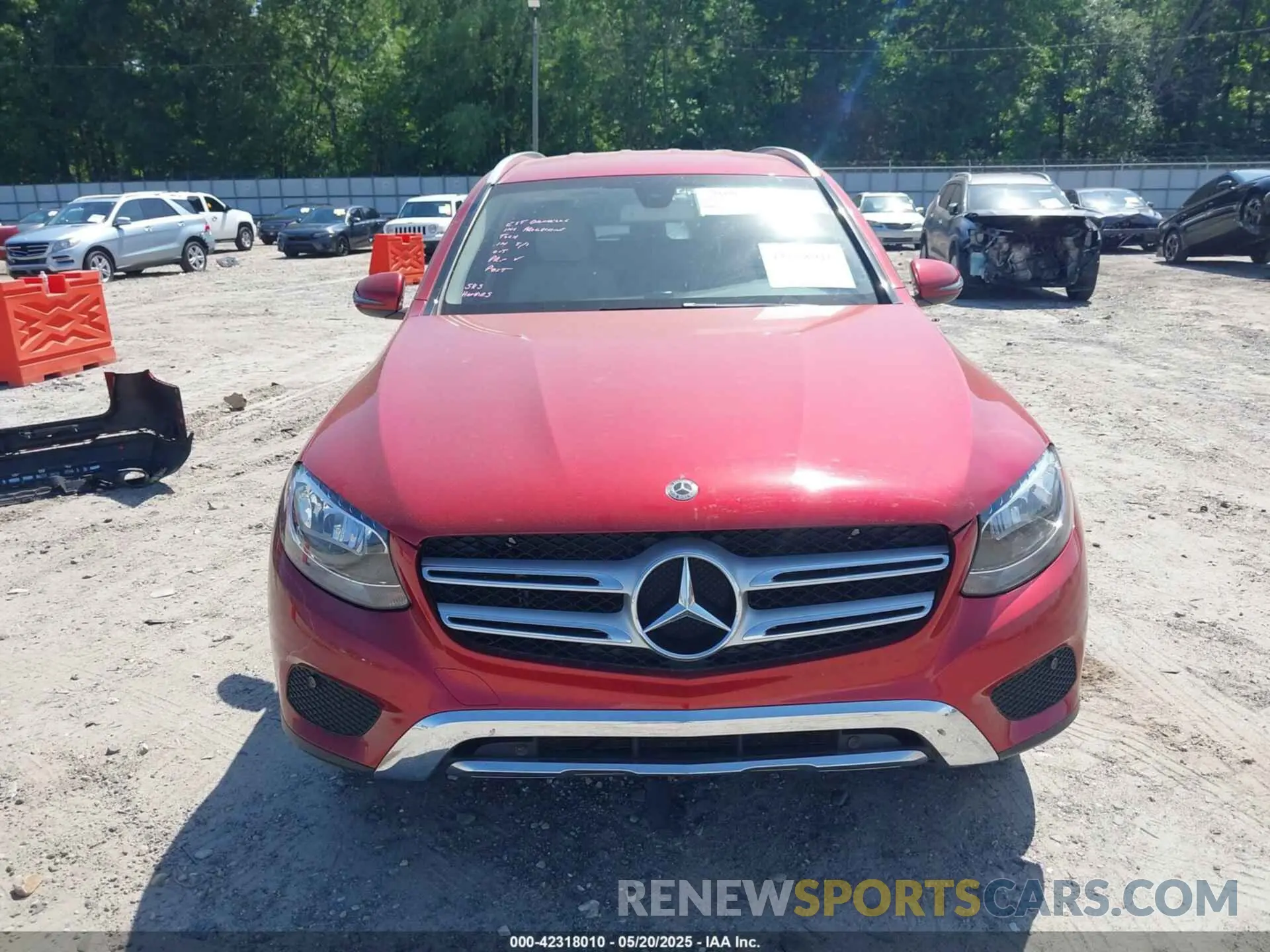 13 Photograph of a damaged car WDC0G4JB0KF657118 MERCEDES-BENZ GLC 300 2019