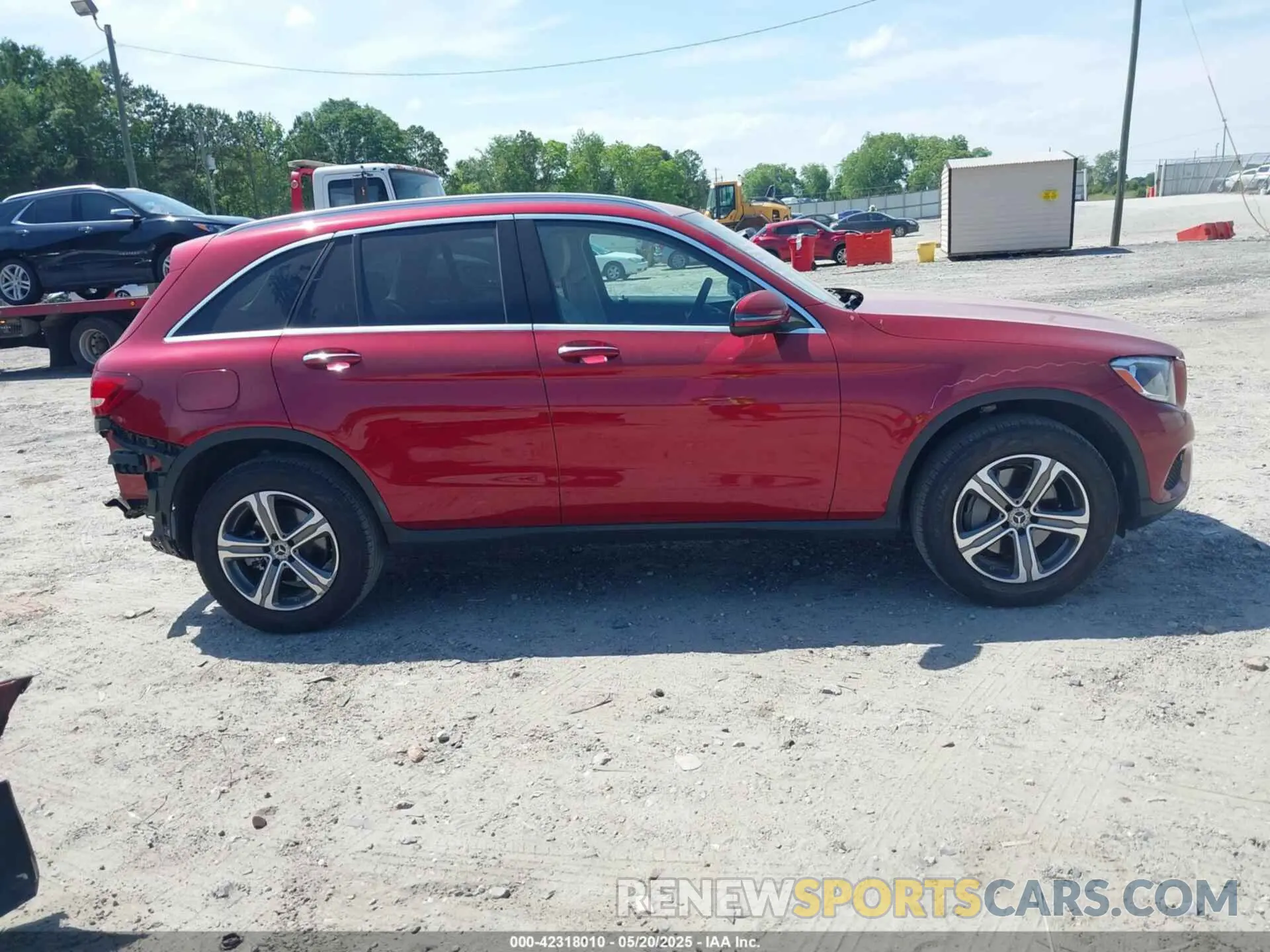 14 Photograph of a damaged car WDC0G4JB0KF657118 MERCEDES-BENZ GLC 300 2019