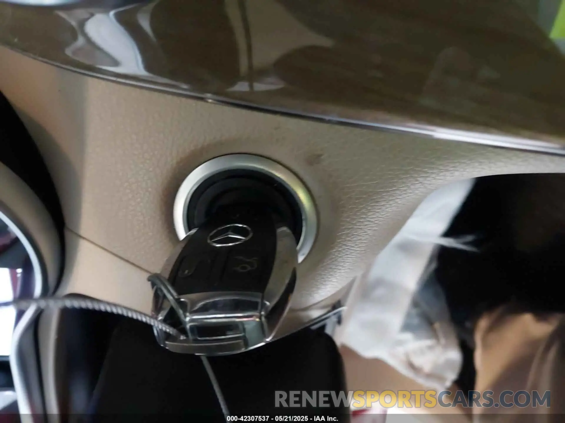 11 Photograph of a damaged car WDC0G4JB1KV139959 MERCEDES-BENZ GLC 300 2019