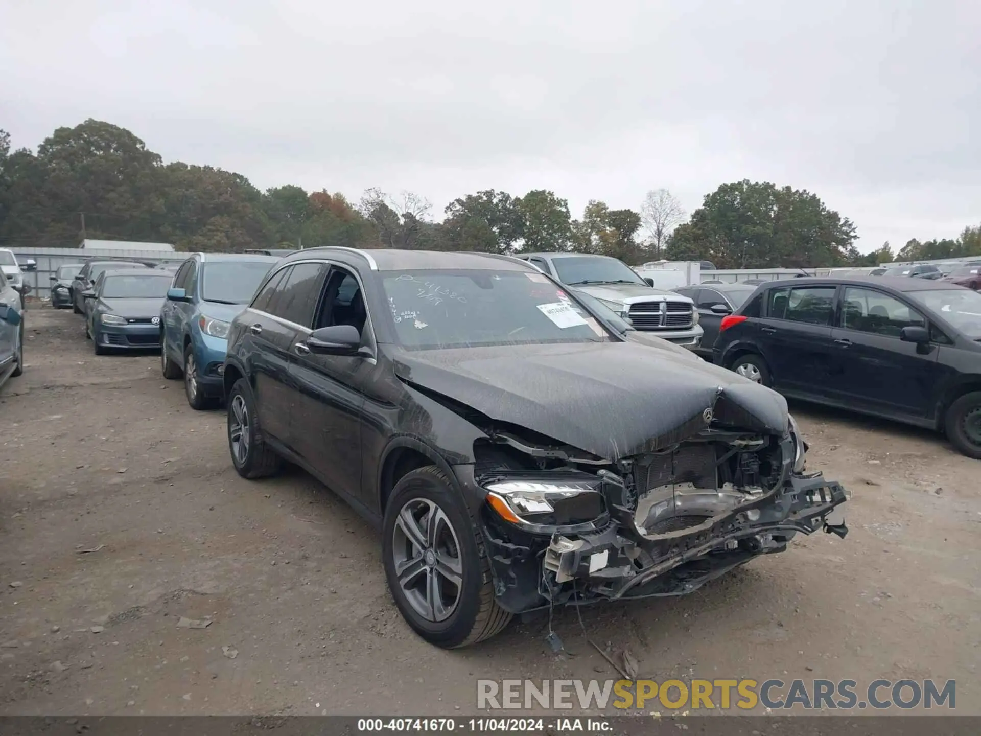 1 Photograph of a damaged car WDC0G4JB1KV161461 MERCEDES-BENZ GLC 300 2019