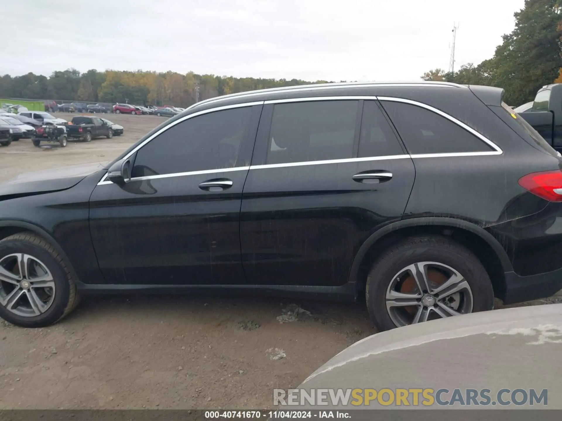14 Photograph of a damaged car WDC0G4JB1KV161461 MERCEDES-BENZ GLC 300 2019