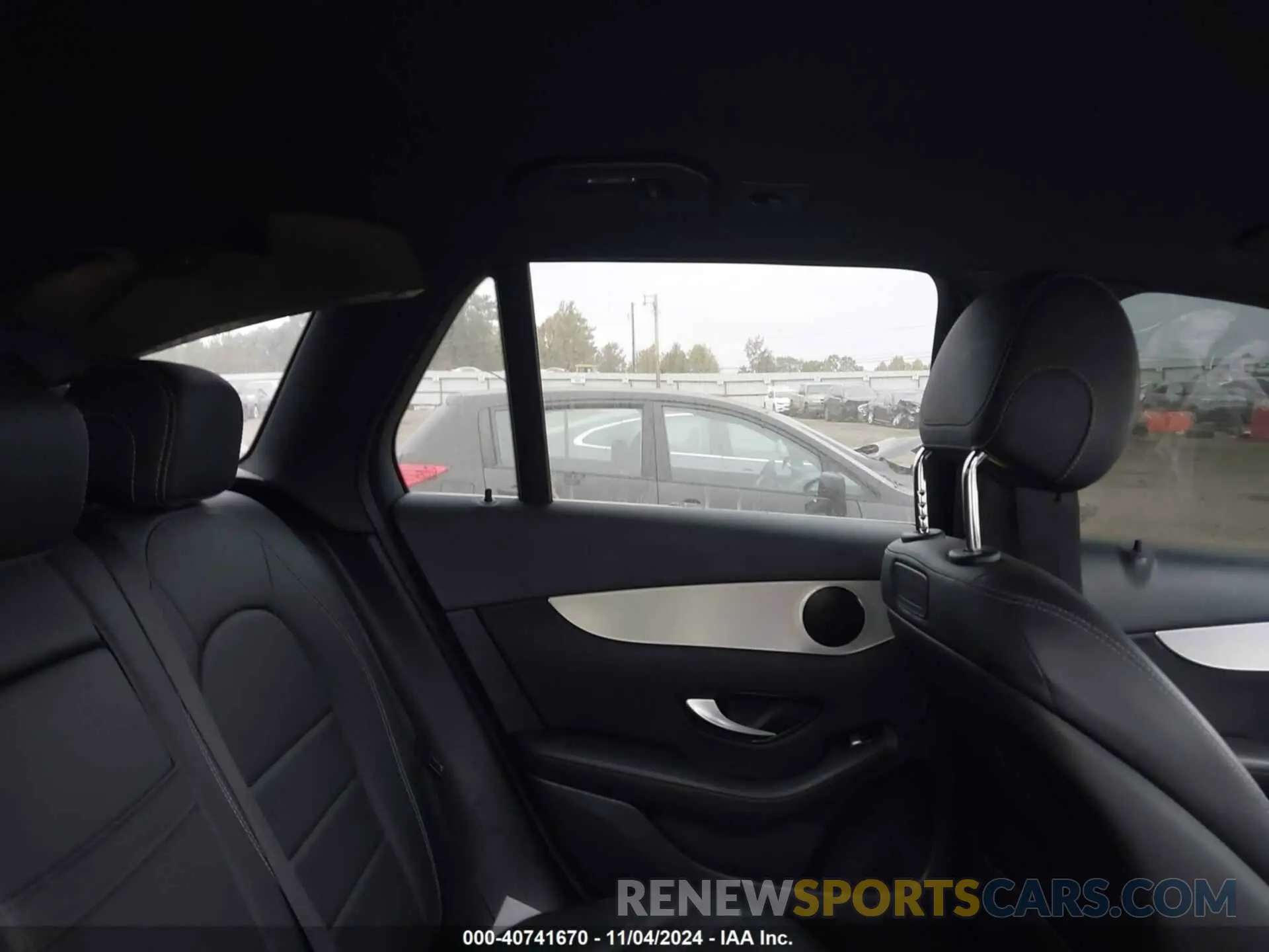 8 Photograph of a damaged car WDC0G4JB1KV161461 MERCEDES-BENZ GLC 300 2019