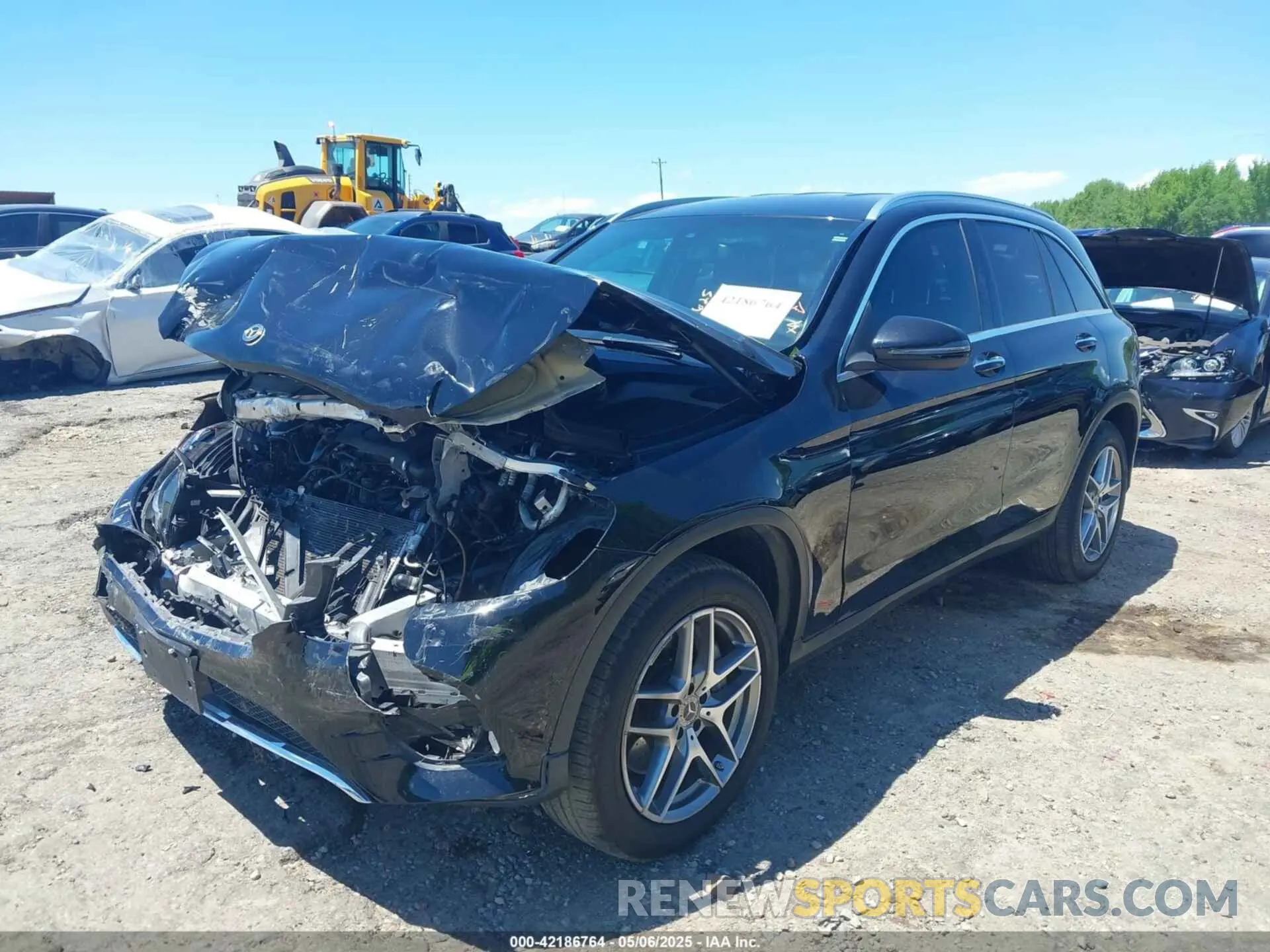 2 Photograph of a damaged car WDC0G4JB2KV126704 MERCEDES-BENZ GLC 300 2019