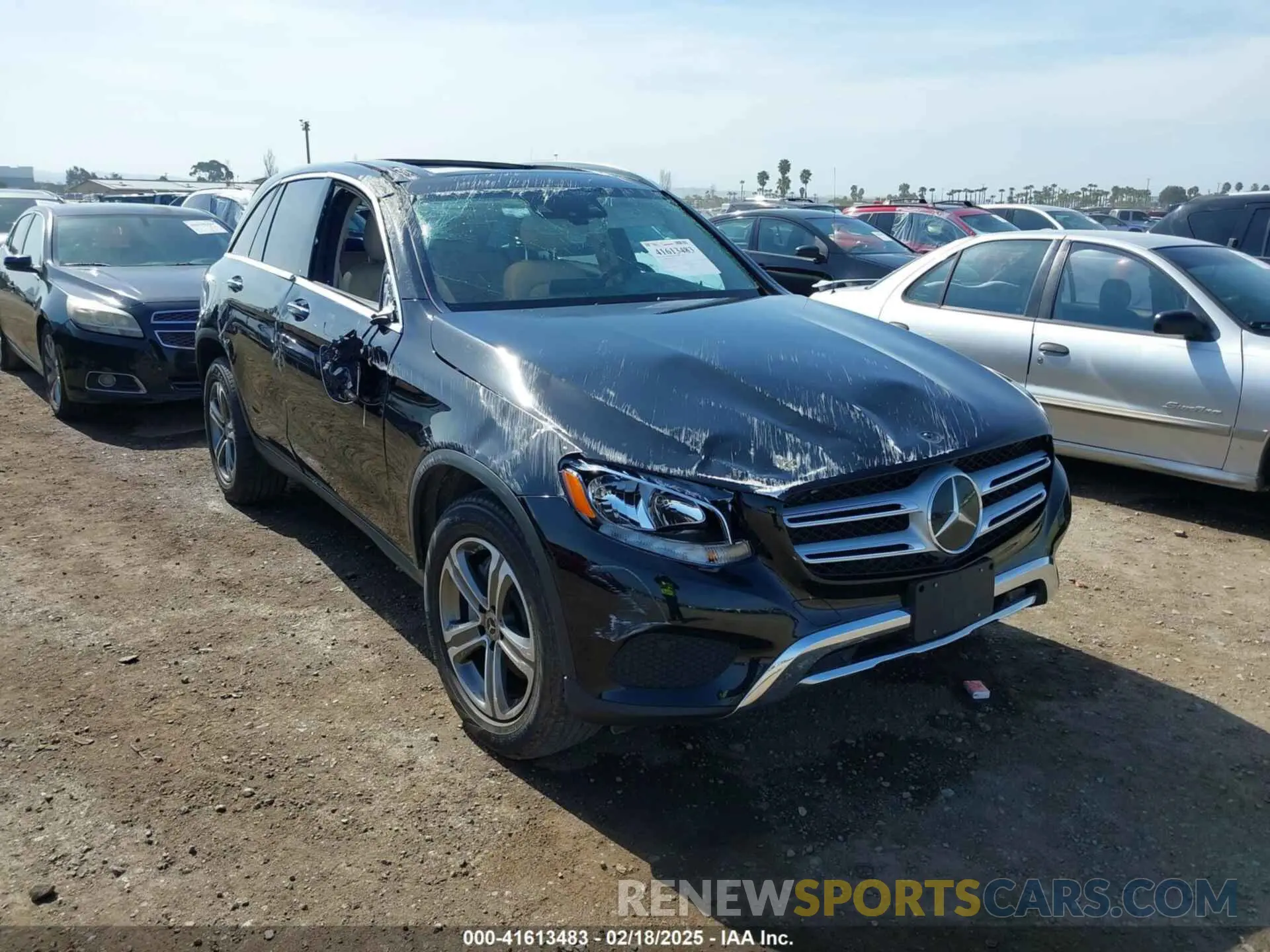 1 Photograph of a damaged car WDC0G4JB4KF590720 MERCEDES-BENZ GLC 300 2019
