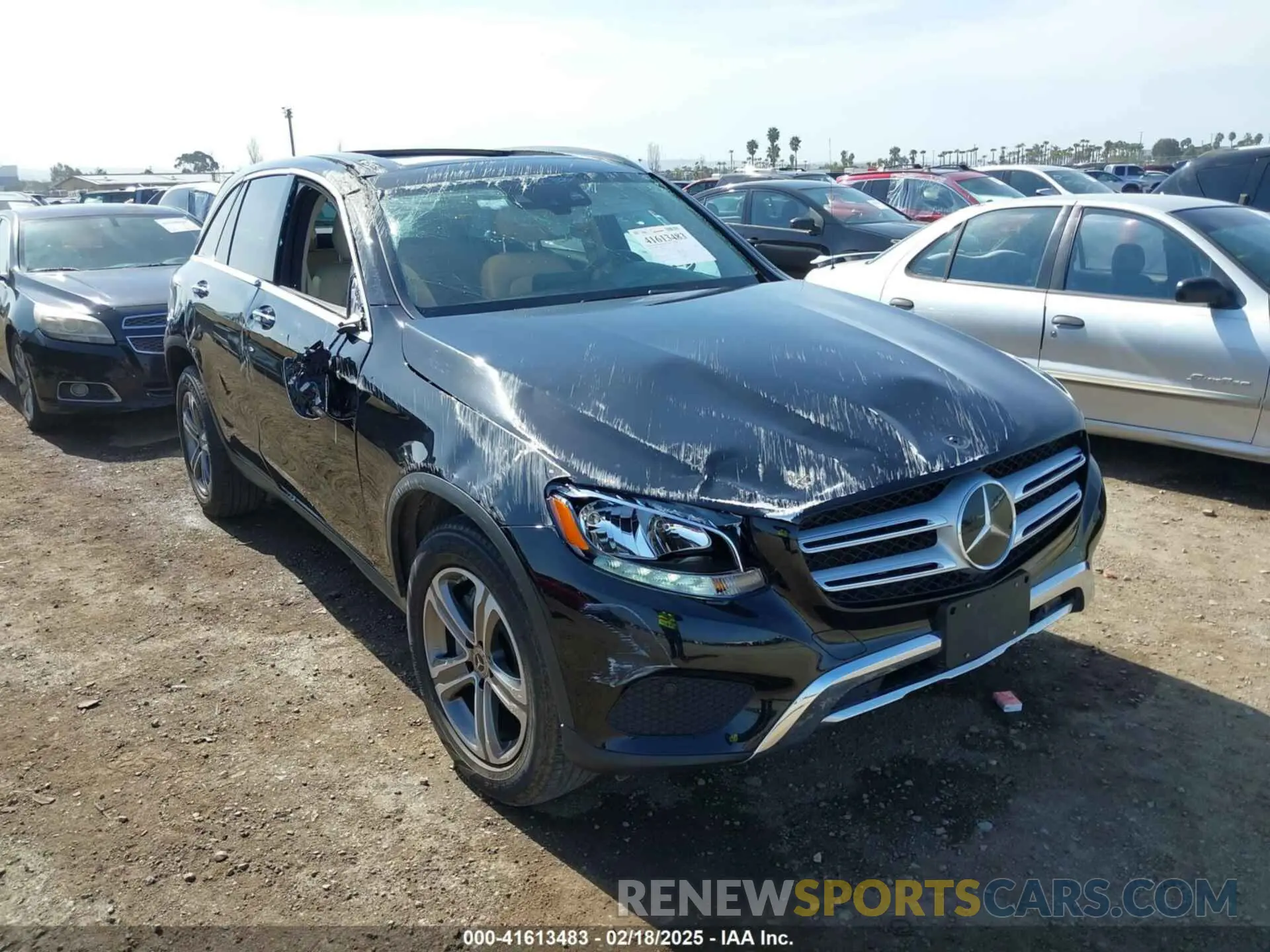 6 Photograph of a damaged car WDC0G4JB4KF590720 MERCEDES-BENZ GLC 300 2019