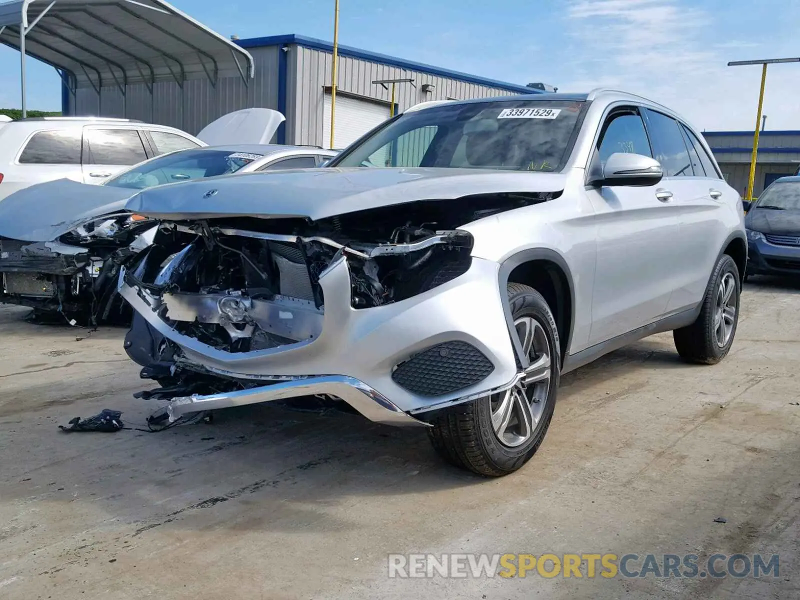 2 Photograph of a damaged car WDC0G4JB4KV149496 MERCEDES-BENZ GLC 300 2019