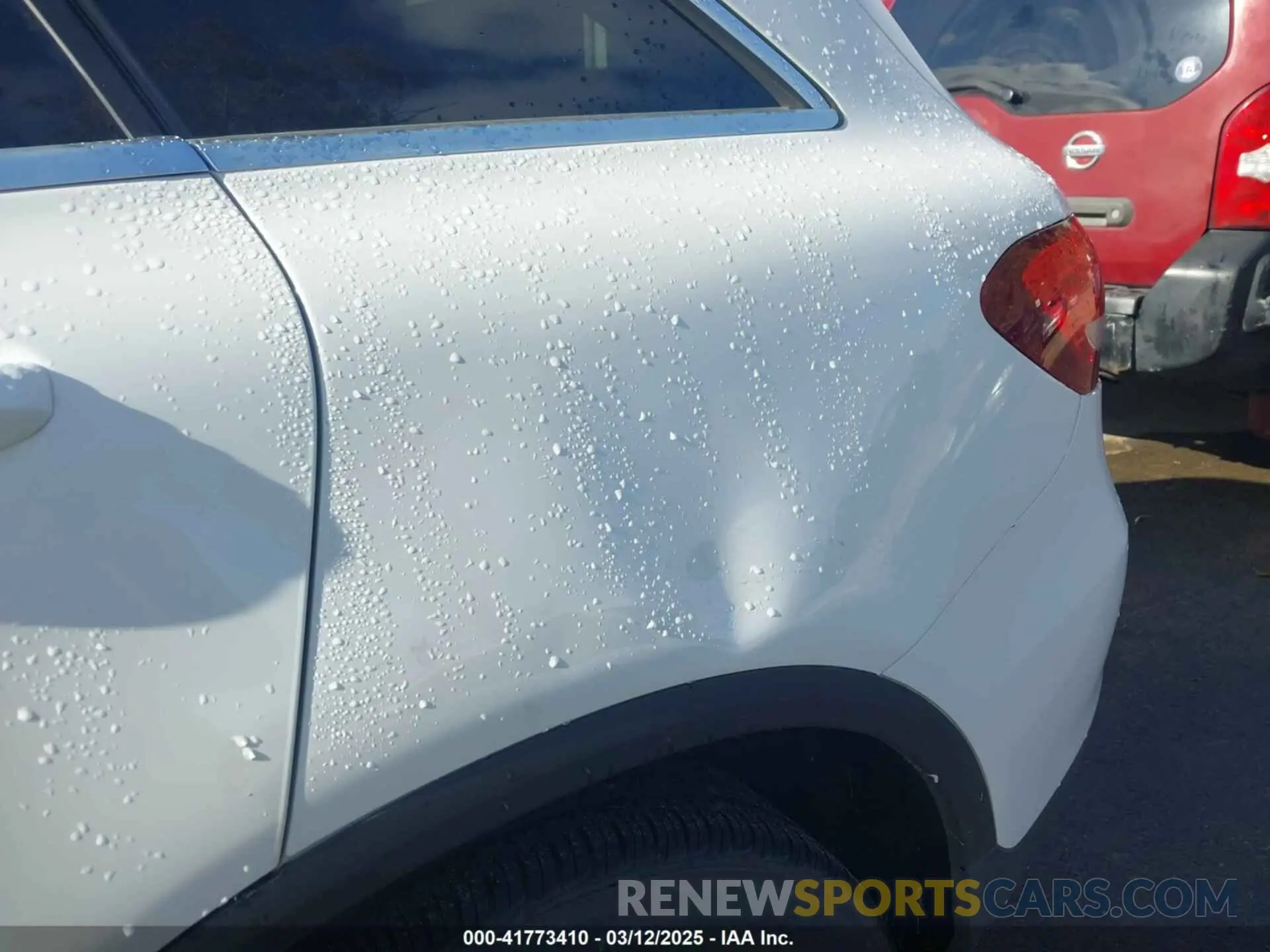 6 Photograph of a damaged car WDC0G4JB4KV149868 MERCEDES-BENZ GLC 300 2019