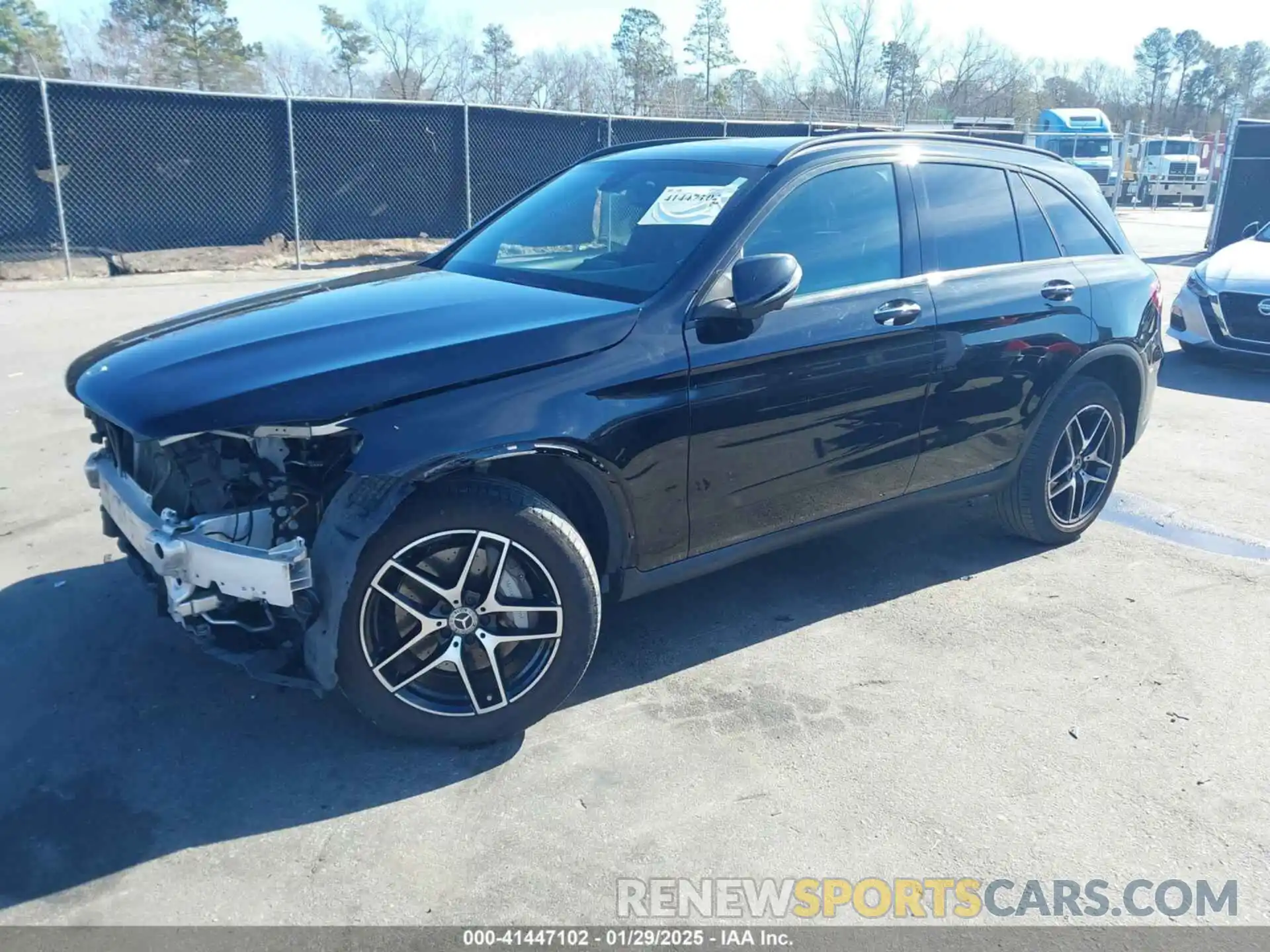 2 Photograph of a damaged car WDC0G4JB4KV160045 MERCEDES-BENZ GLC 300 2019