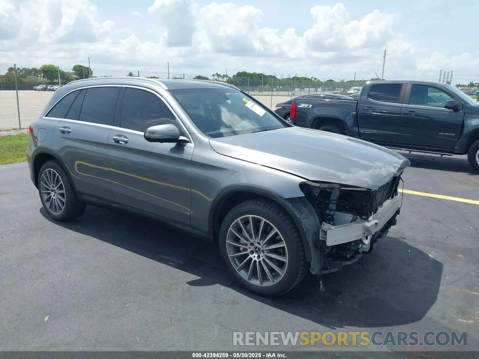1 Photograph of a damaged car WDC0G4JB6K1000255 MERCEDES-BENZ GLC 300 2019