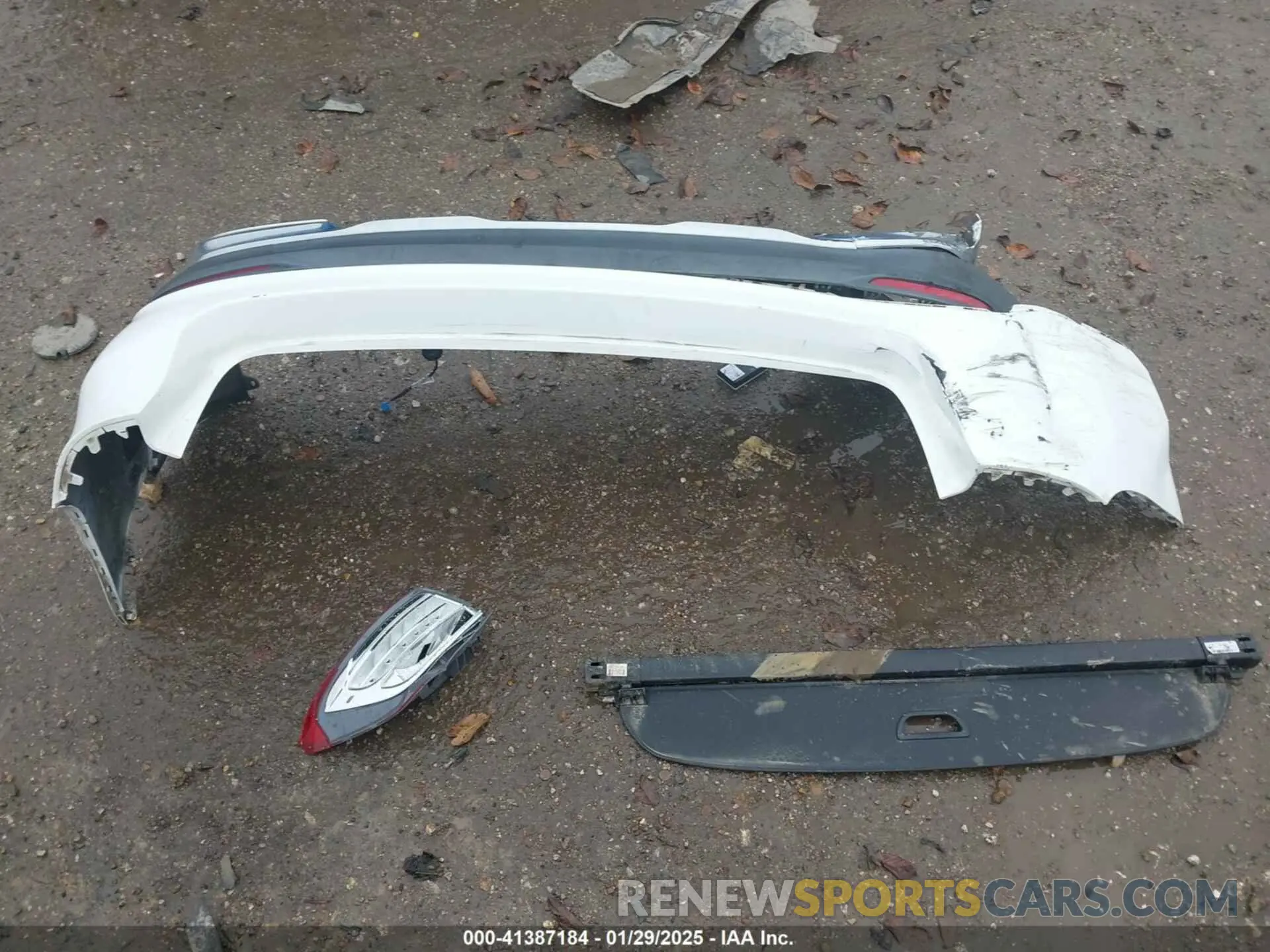 12 Photograph of a damaged car WDC0G4JB6KF587009 MERCEDES-BENZ GLC 300 2019