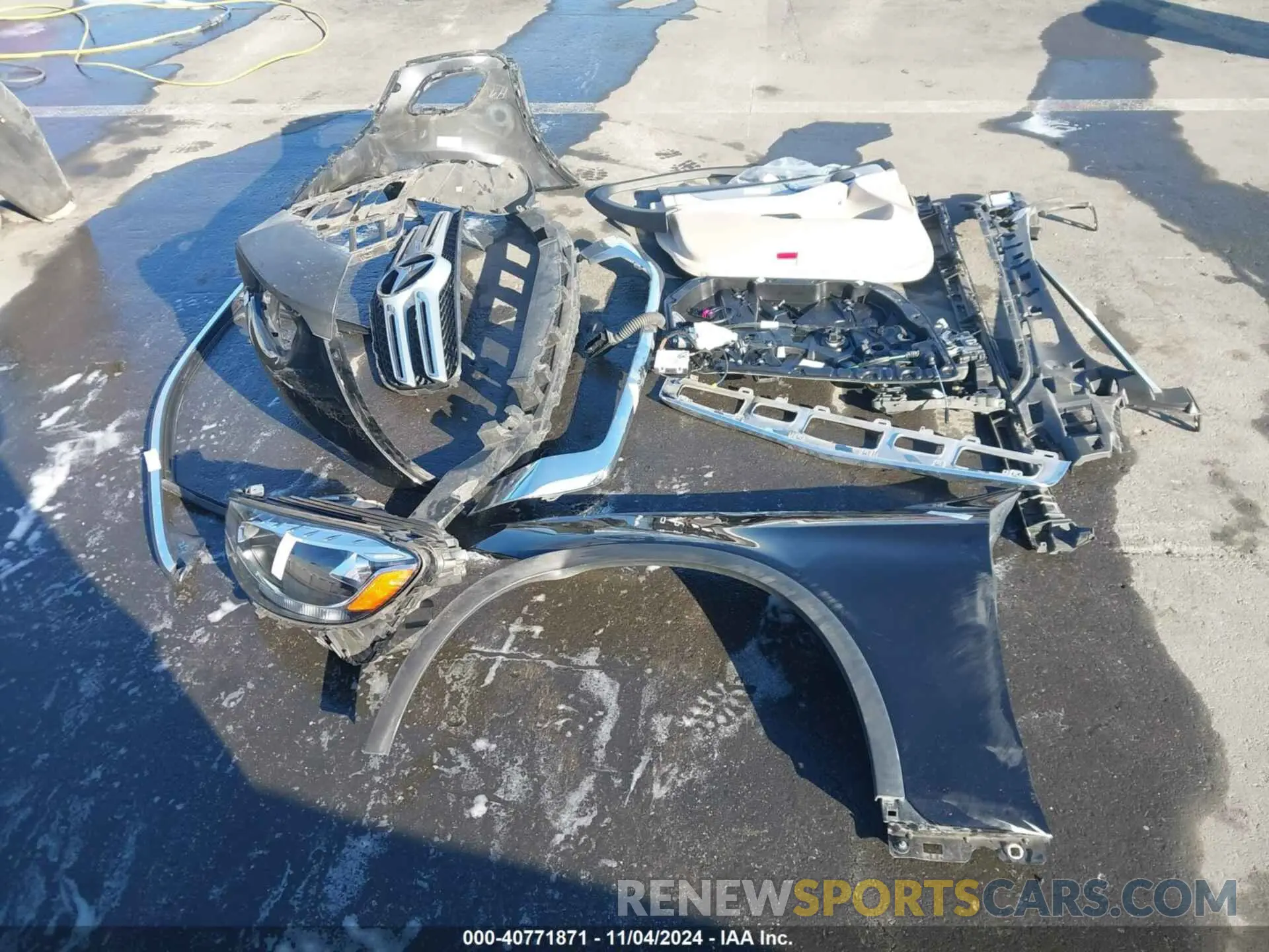 12 Photograph of a damaged car WDC0G4JB7KF549966 MERCEDES-BENZ GLC 300 2019