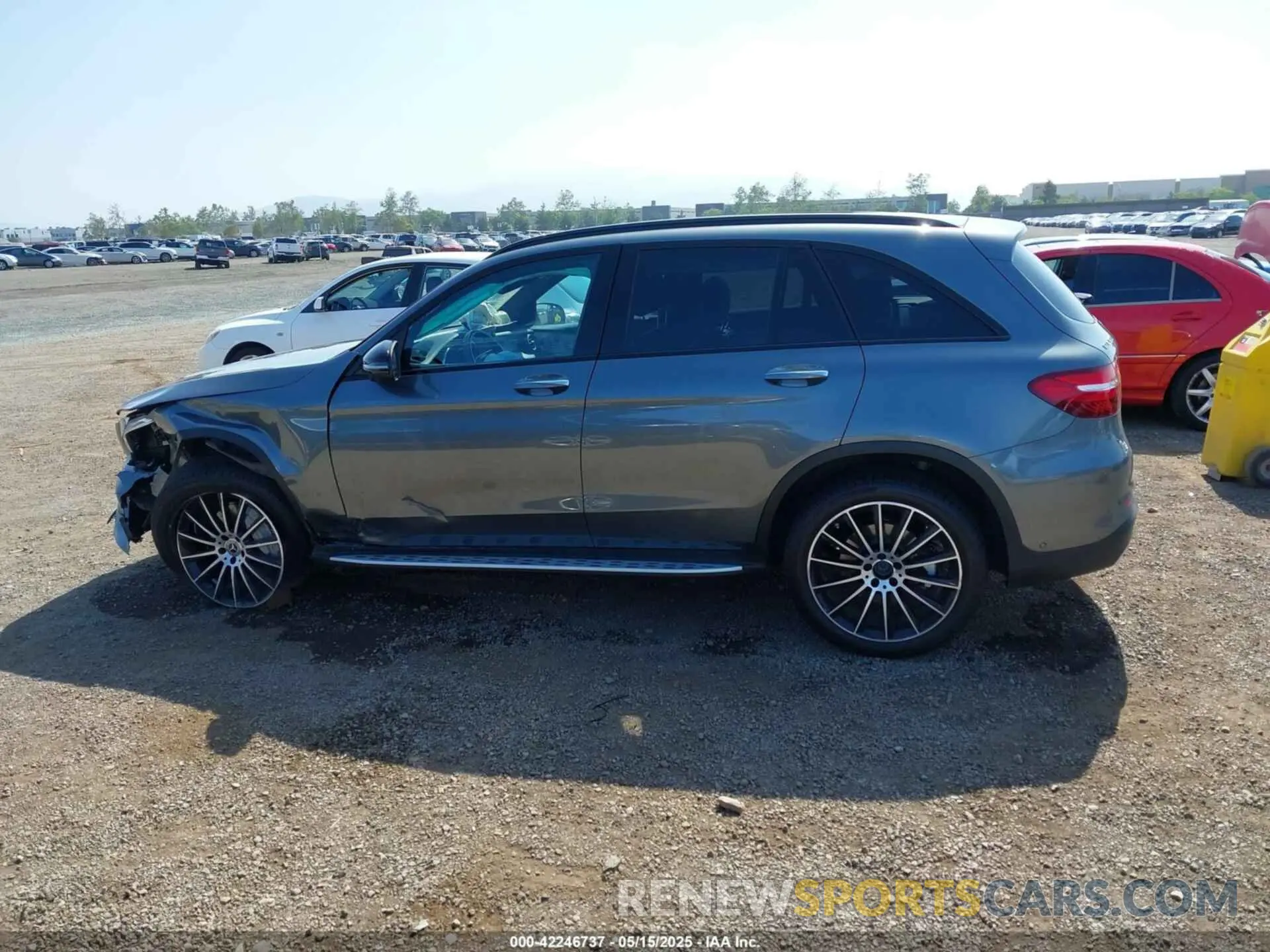 14 Photograph of a damaged car WDC0G4JB7KF600401 MERCEDES-BENZ GLC 300 2019