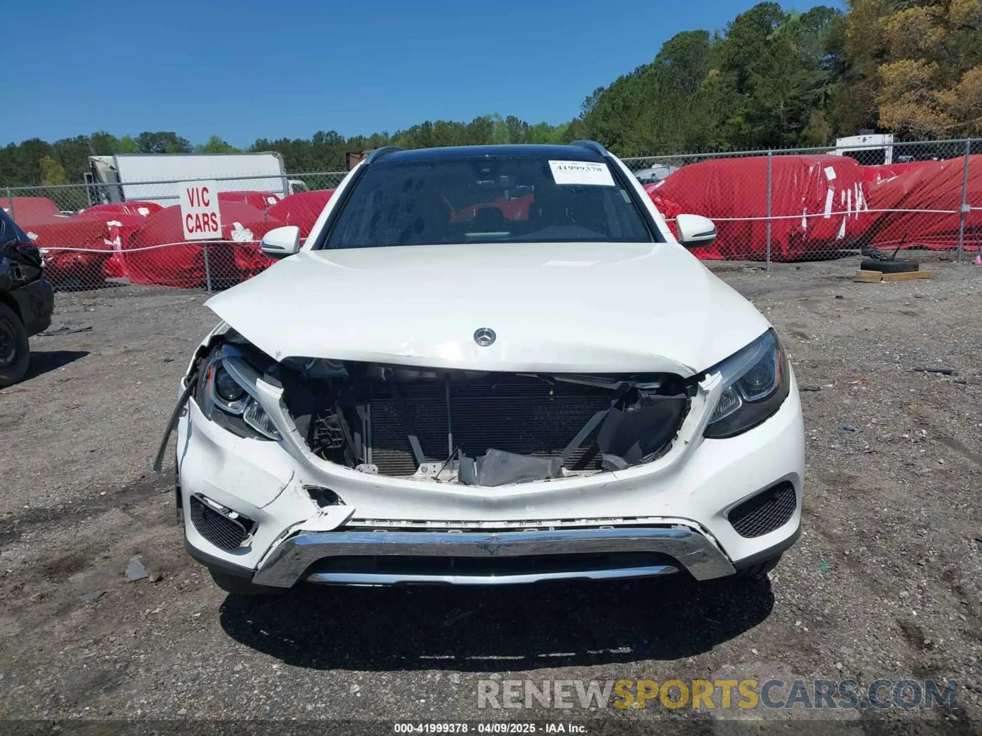 13 Photograph of a damaged car WDC0G4JB8KF594043 MERCEDES-BENZ GLC 300 2019
