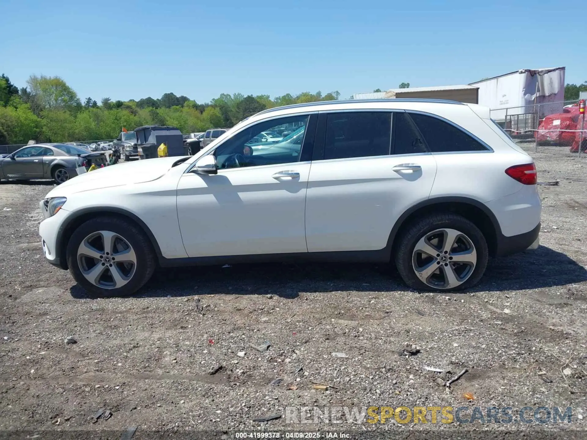 15 Photograph of a damaged car WDC0G4JB8KF594043 MERCEDES-BENZ GLC 300 2019