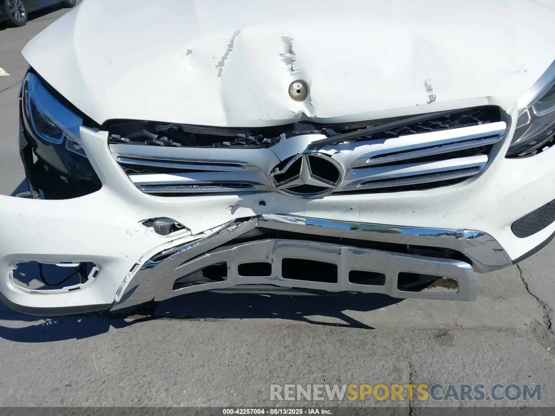 6 Photograph of a damaged car WDC0G4JB9K1000816 MERCEDES-BENZ GLC 300 2019