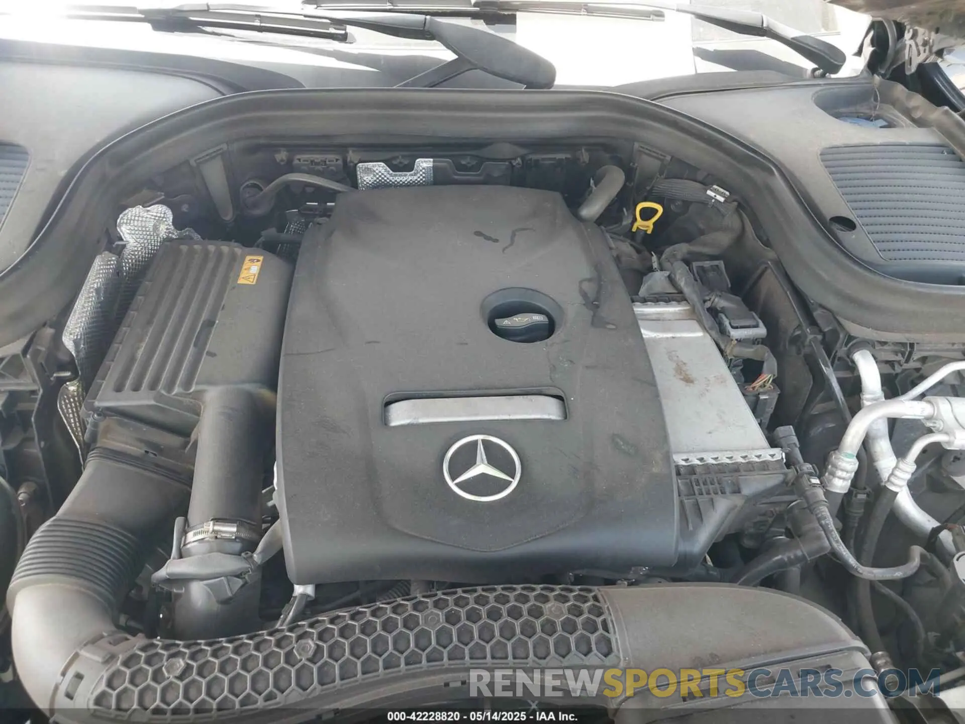 10 Photograph of a damaged car WDC0G4JBXKV170515 MERCEDES-BENZ GLC 300 2019